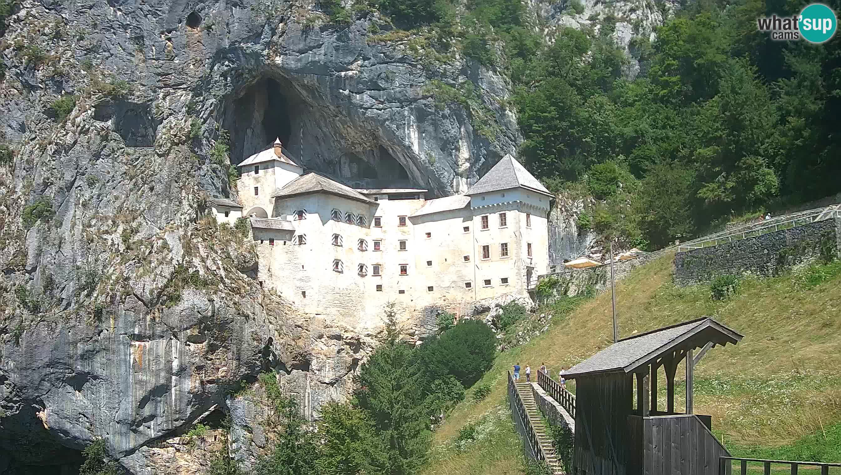 Live Webcam Predjamski grad – Predjama Castle – Postojna – Slovenia