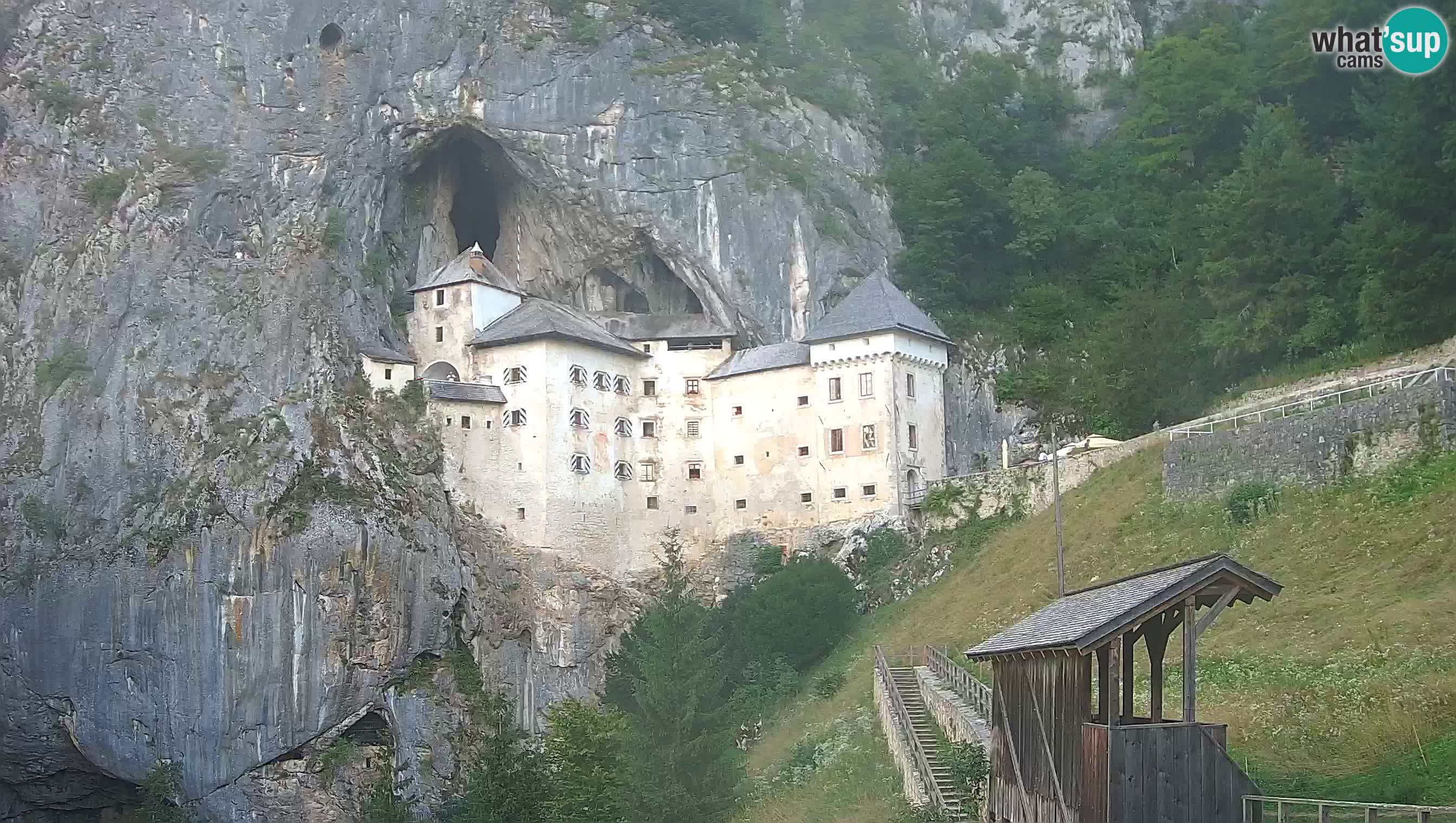 Live Webcam Predjamski grad – Predjama Castle – Postojna – Slovenia