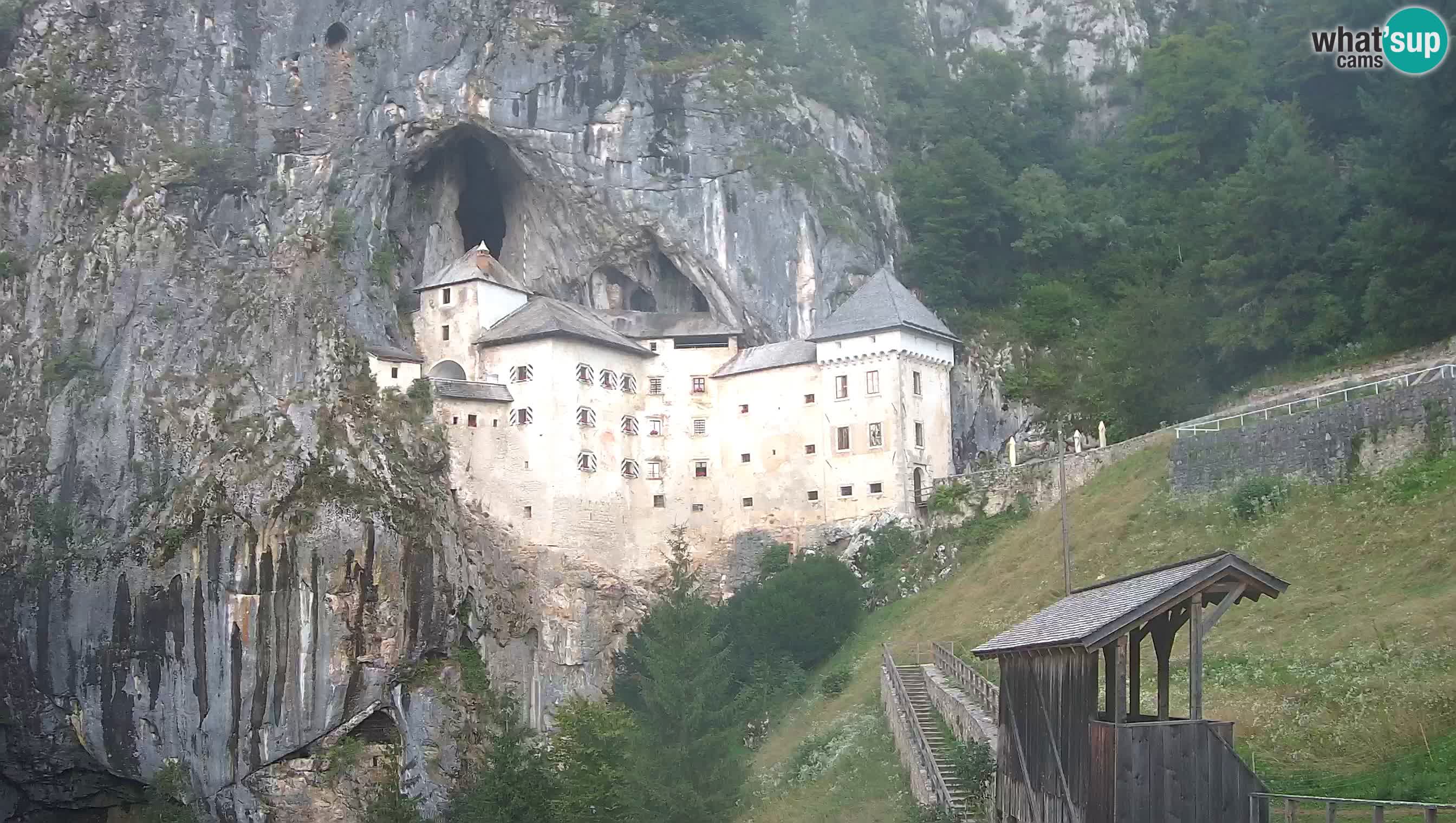 Live Webcam Predjamski grad – Predjama Castle – Postojna – Slovenia