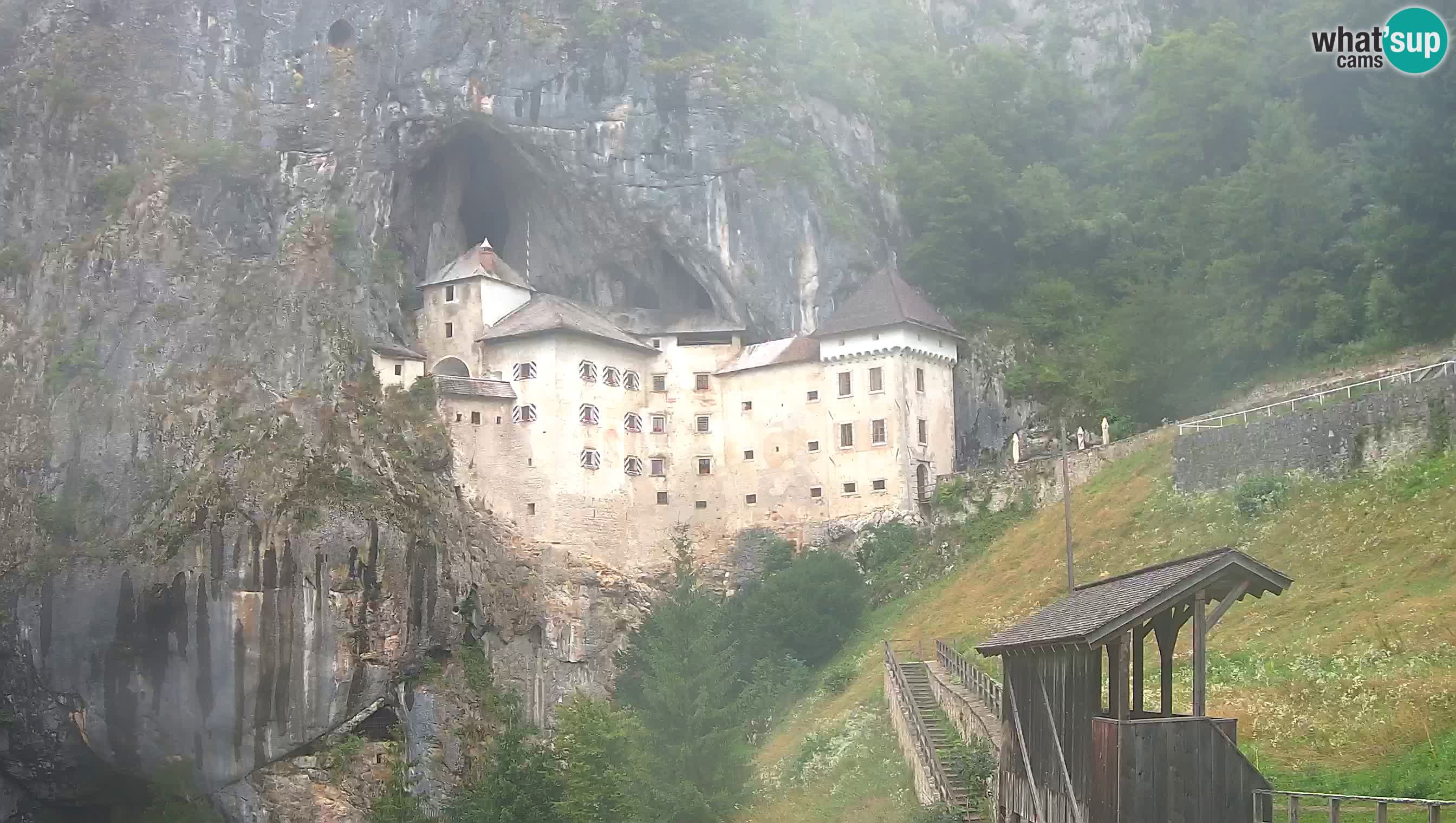 Live Webcam Predjamski grad – Predjama Castle – Postojna – Slovenia