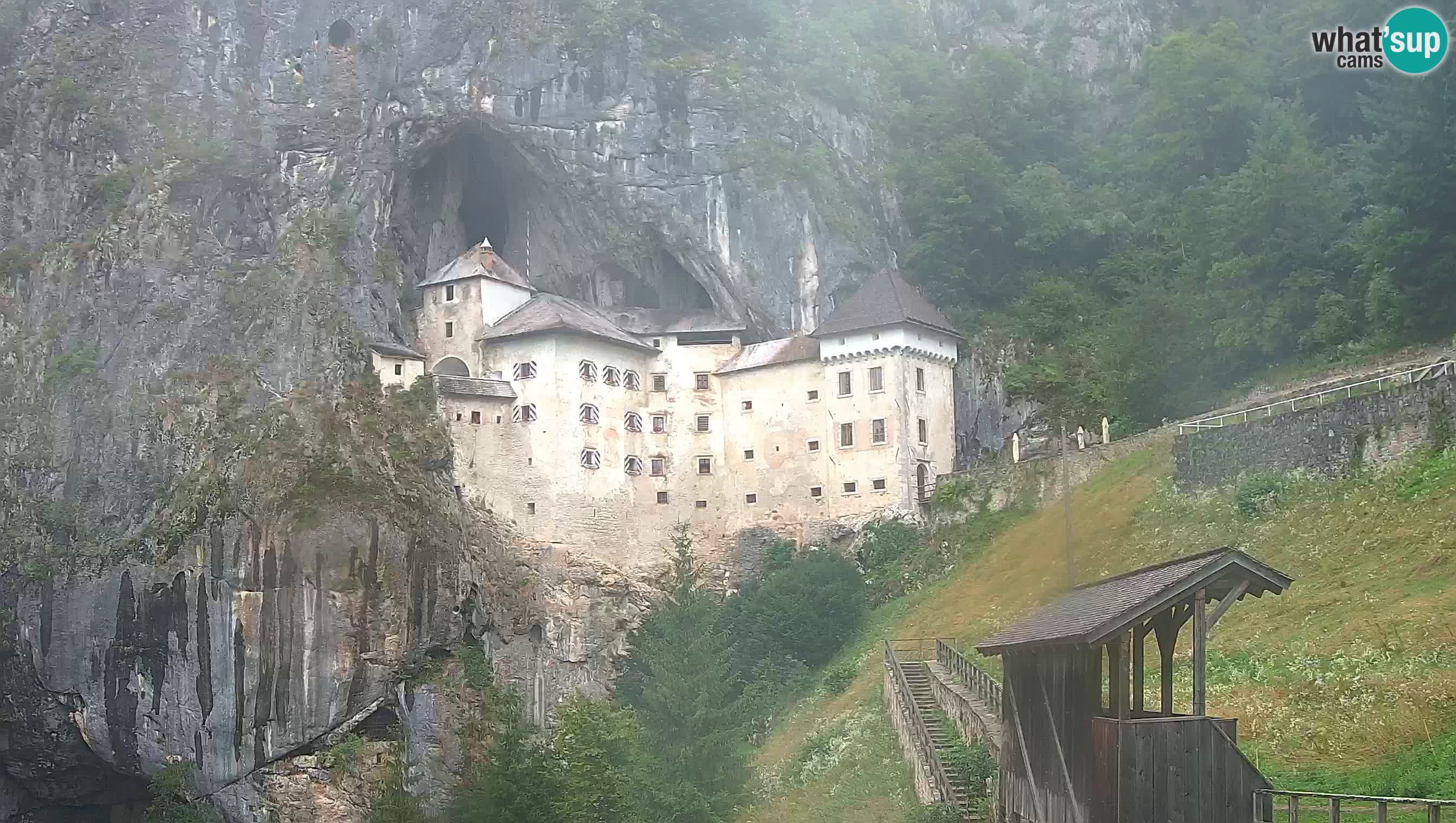 Live Webcam Predjamski grad – Predjama Castle – Postojna – Slovenia