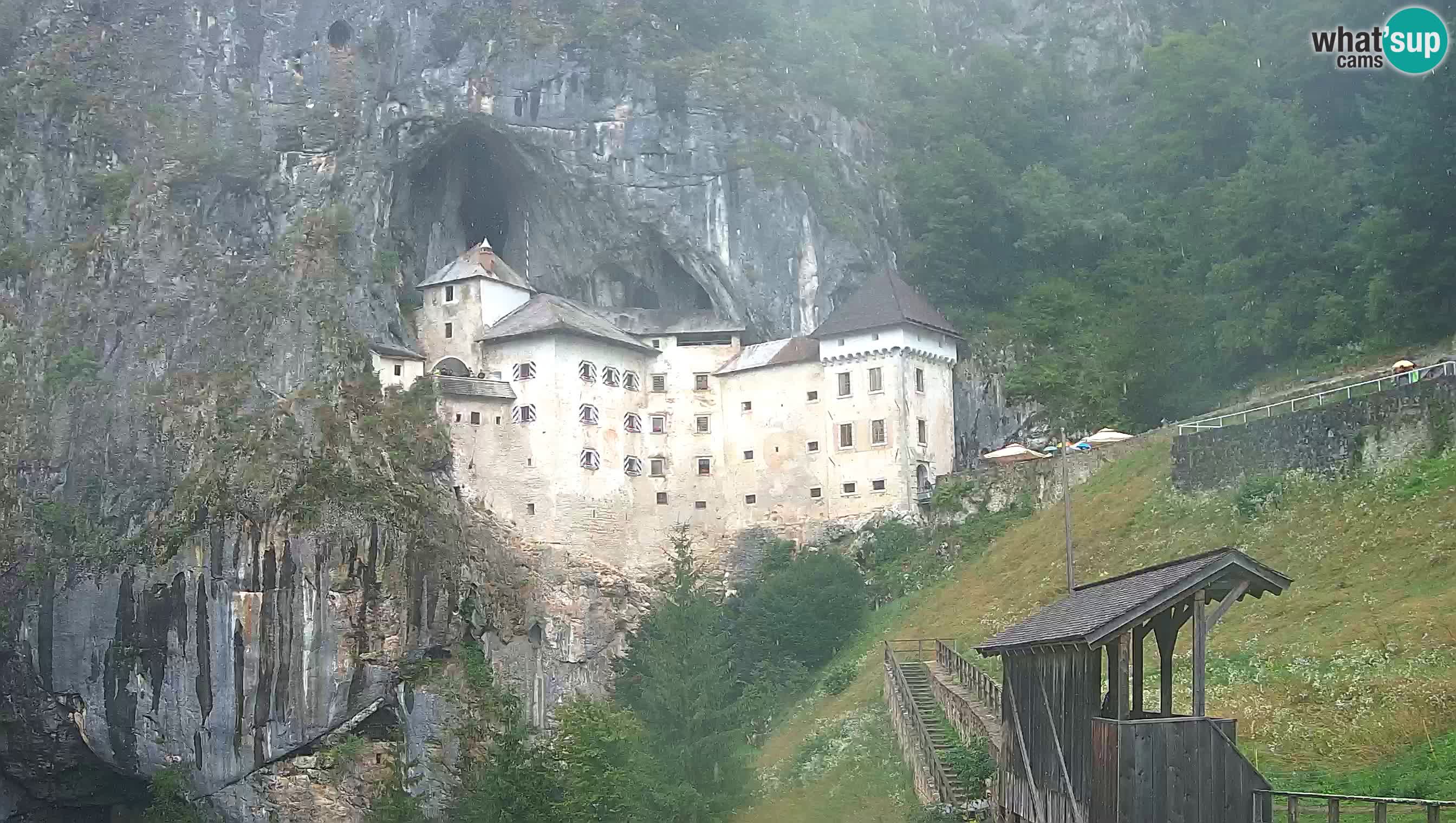 Live Webcam Castello di Predjama – Postumia – Slovenia
