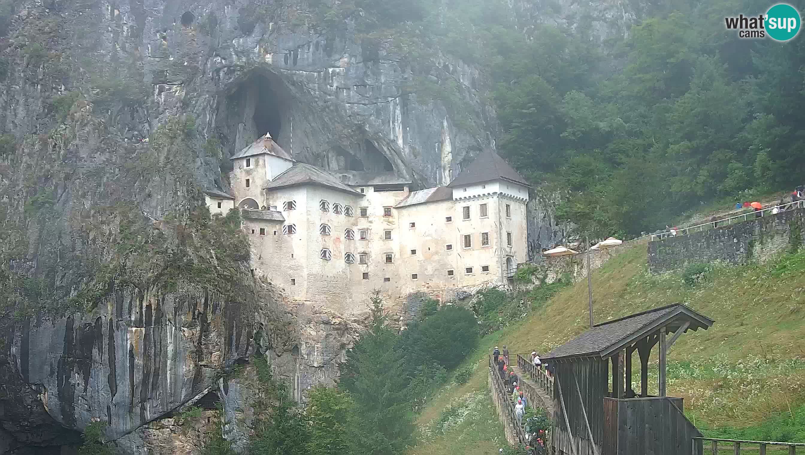 Live Webcam Castello di Predjama – Postumia – Slovenia