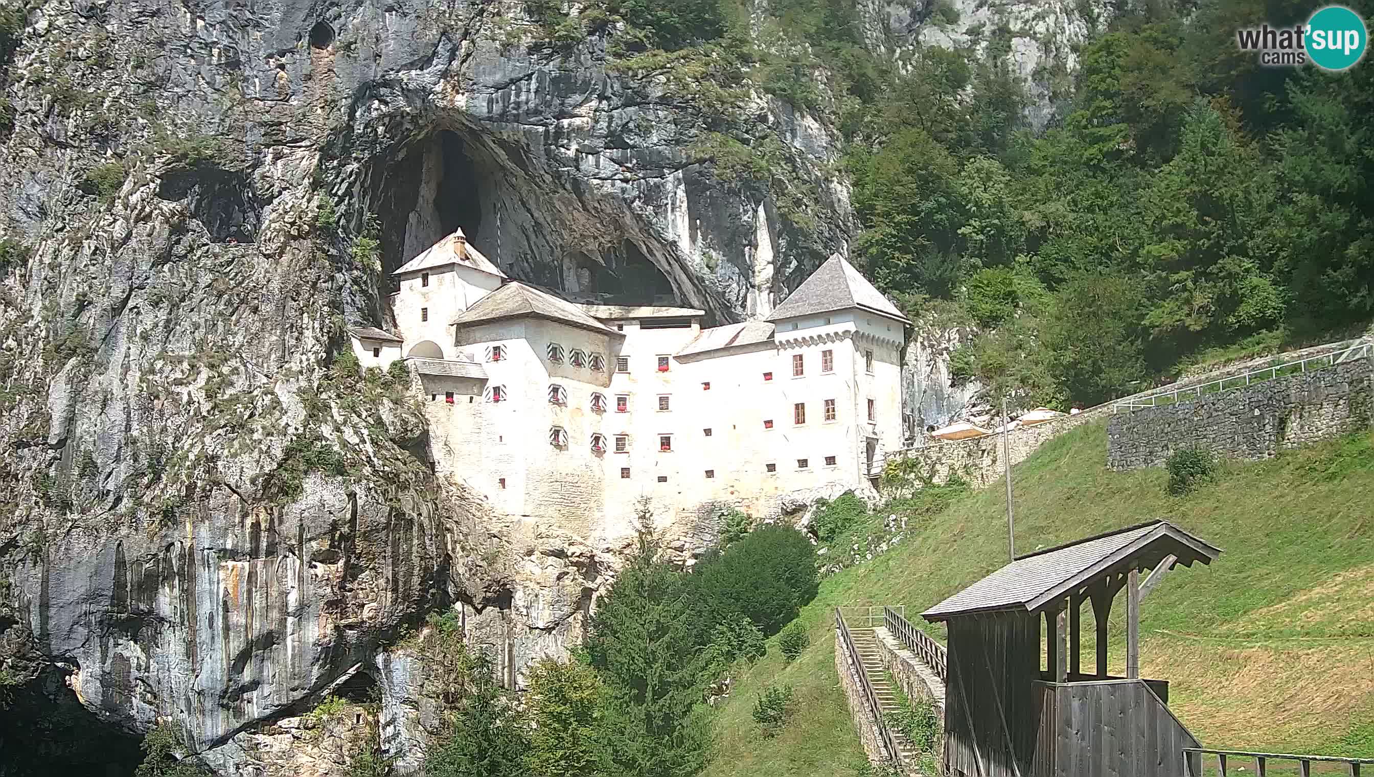 Live Webcam Castello di Predjama – Postumia – Slovenia