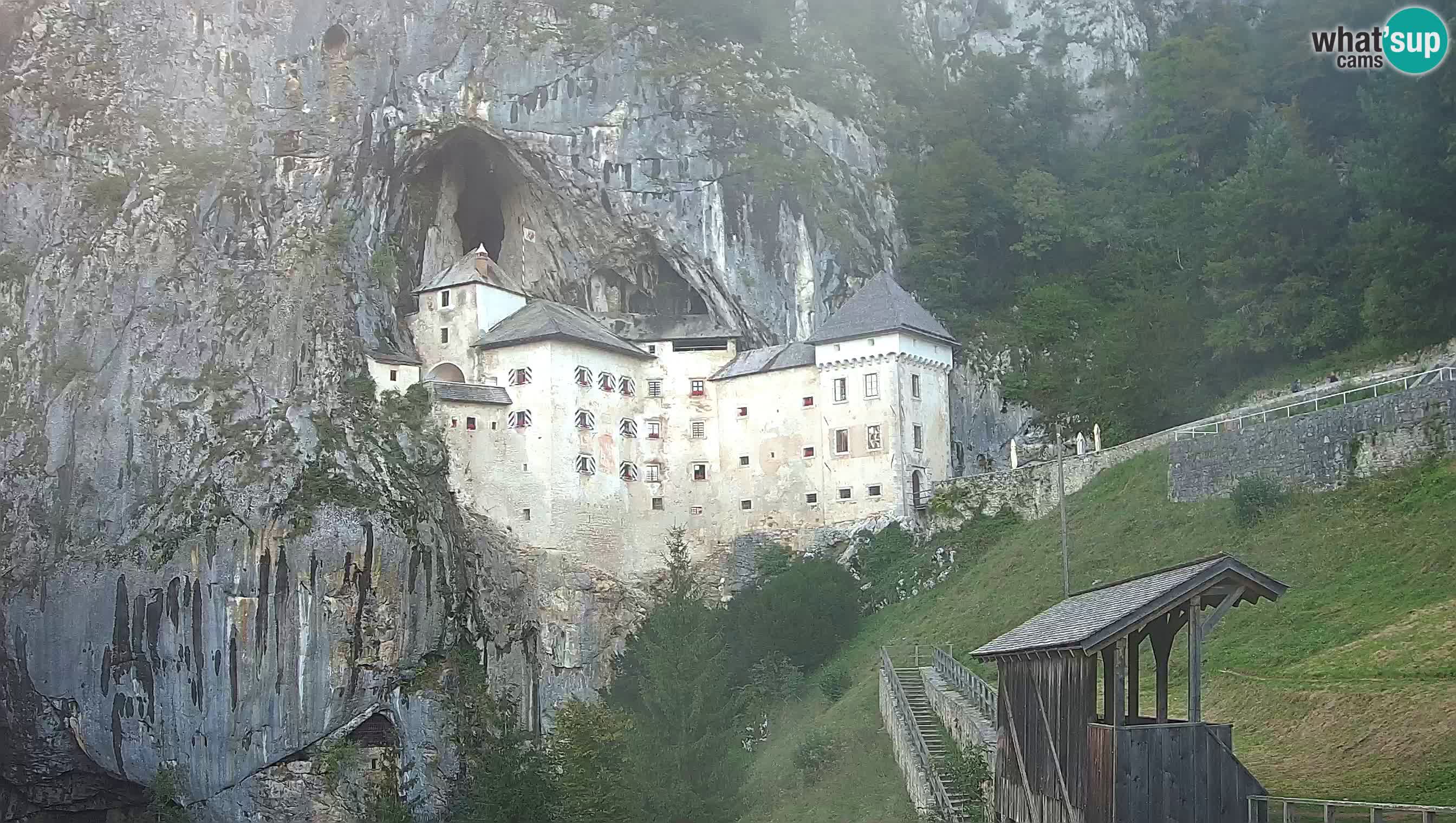 Live Webcam Castello di Predjama – Postumia – Slovenia