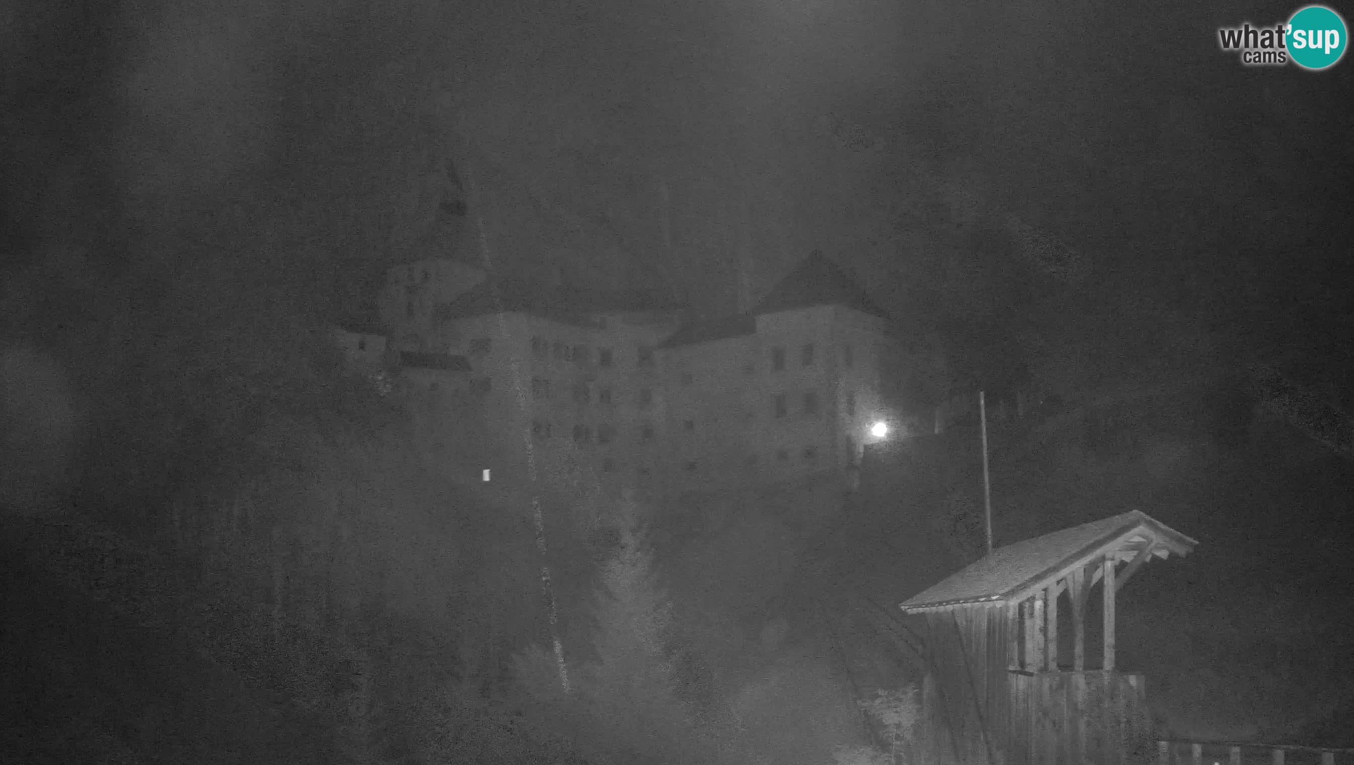 Web kamera Predjamski dvorac – Postojna – Slovenija