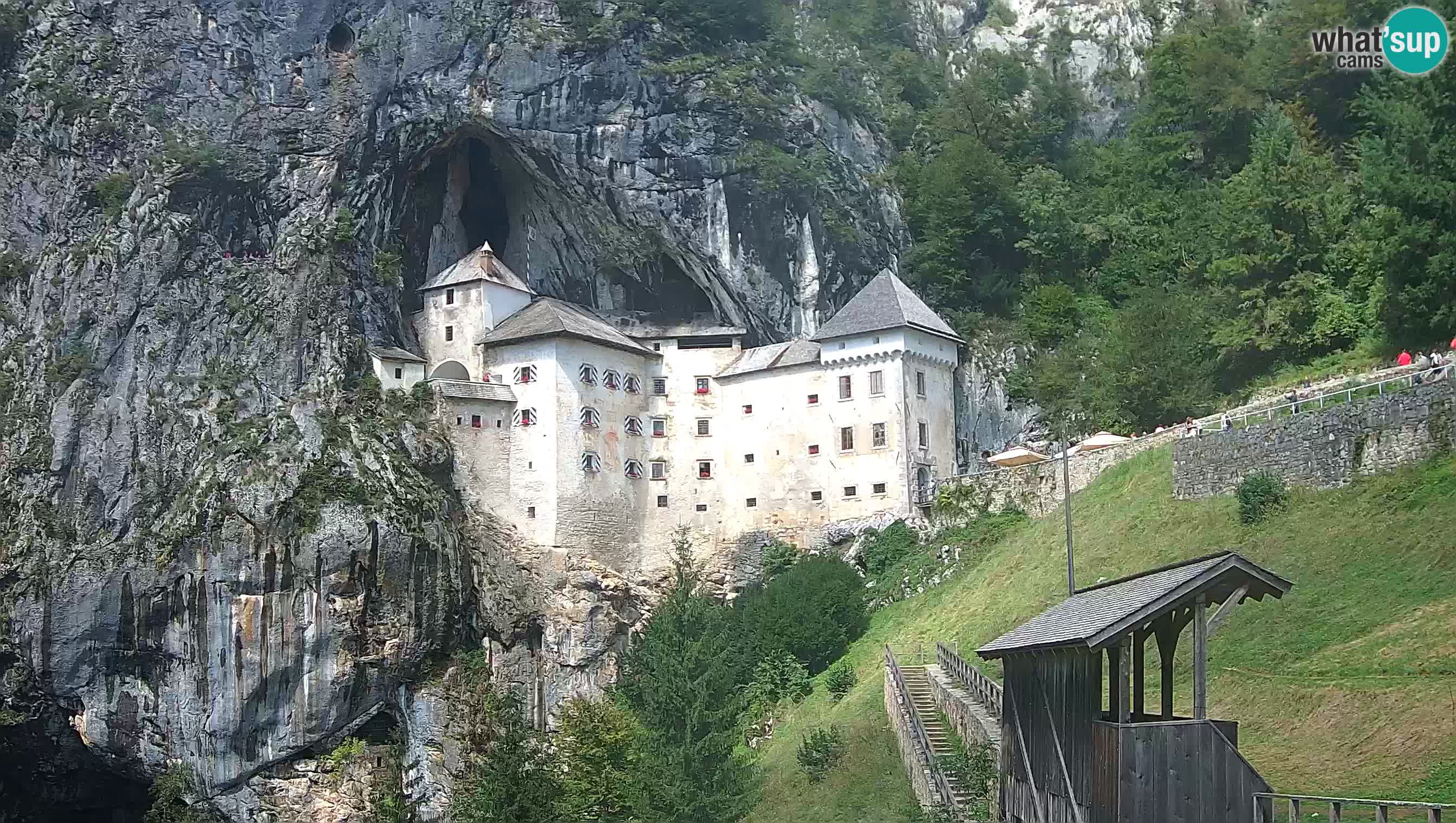 Web kamera Predjamski dvorac – Postojna – Slovenija