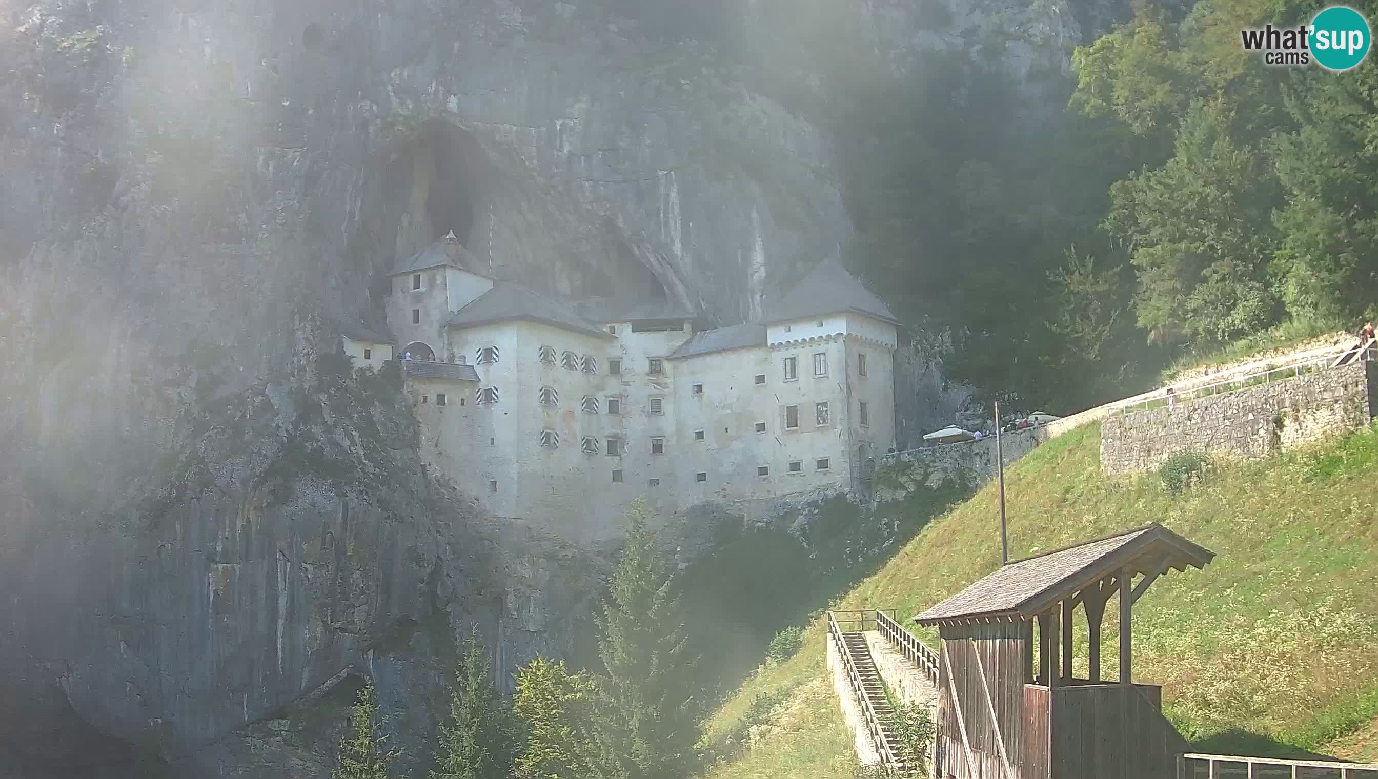 Camera en vivo Castillo de Predjama – Postojna – Eslovenia