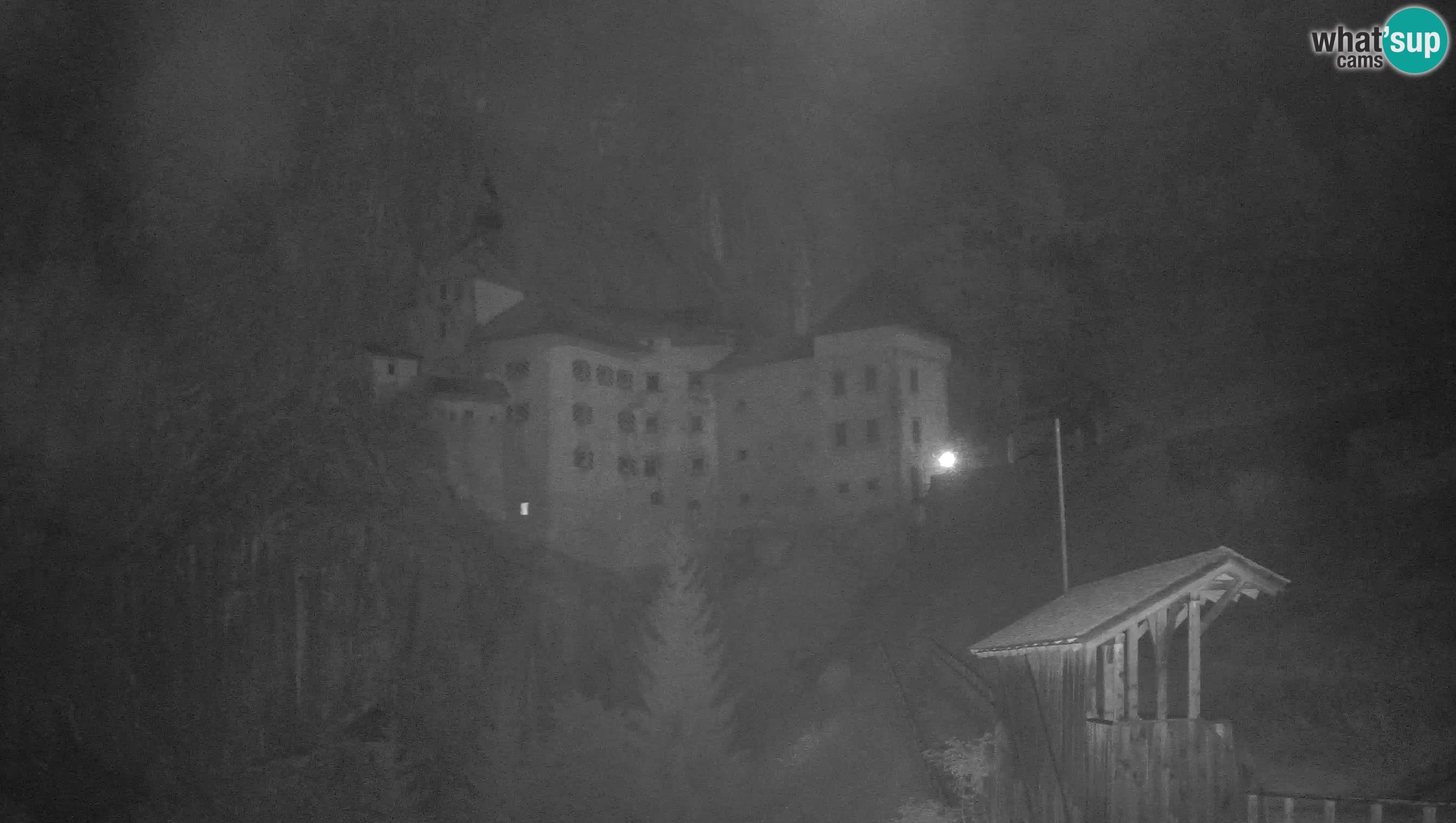 Live Webcam Grad Predjama – Château de Predjama – Postojna – Slovénie