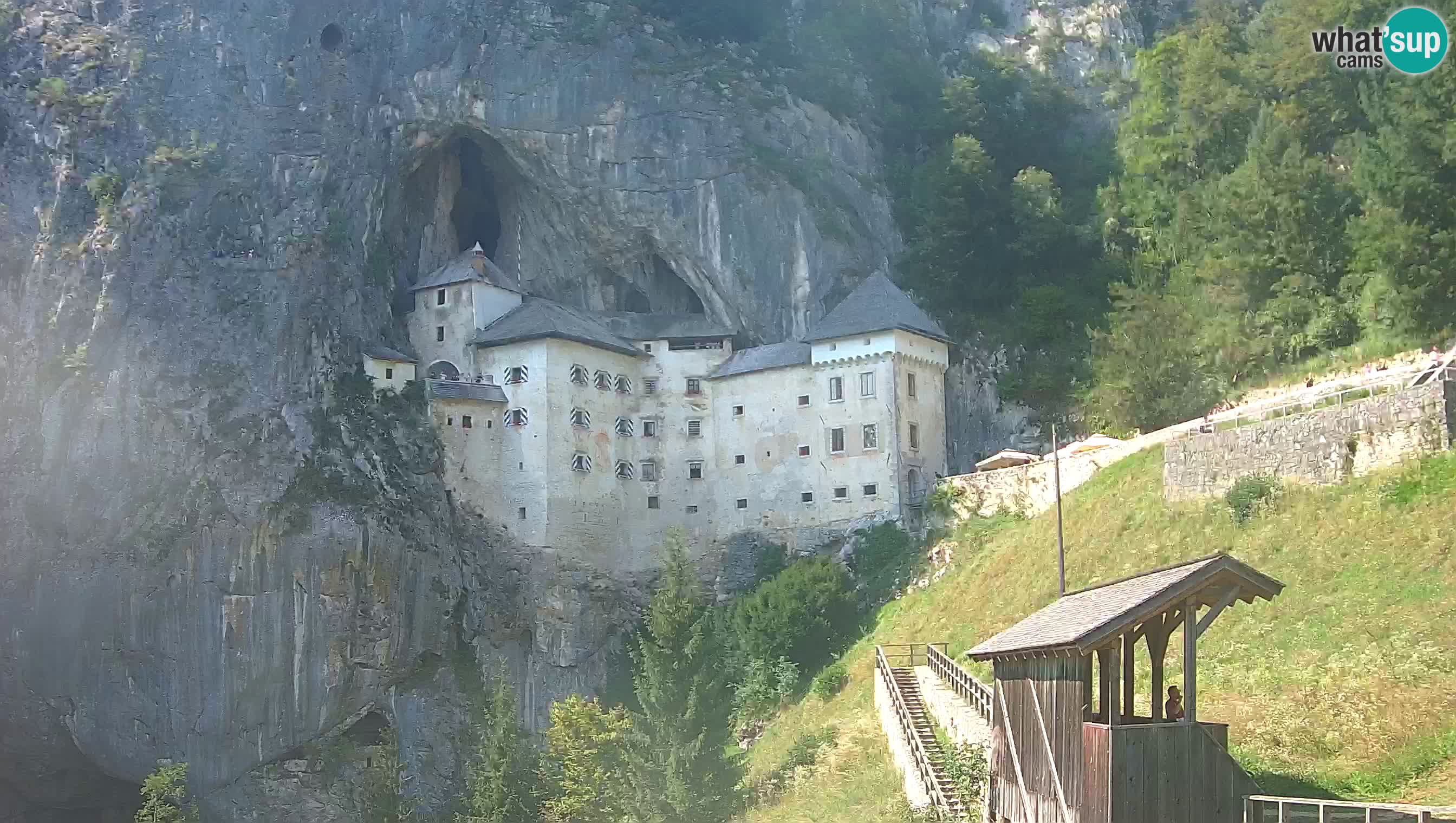 Camera en vivo Castillo de Predjama – Postojna – Eslovenia