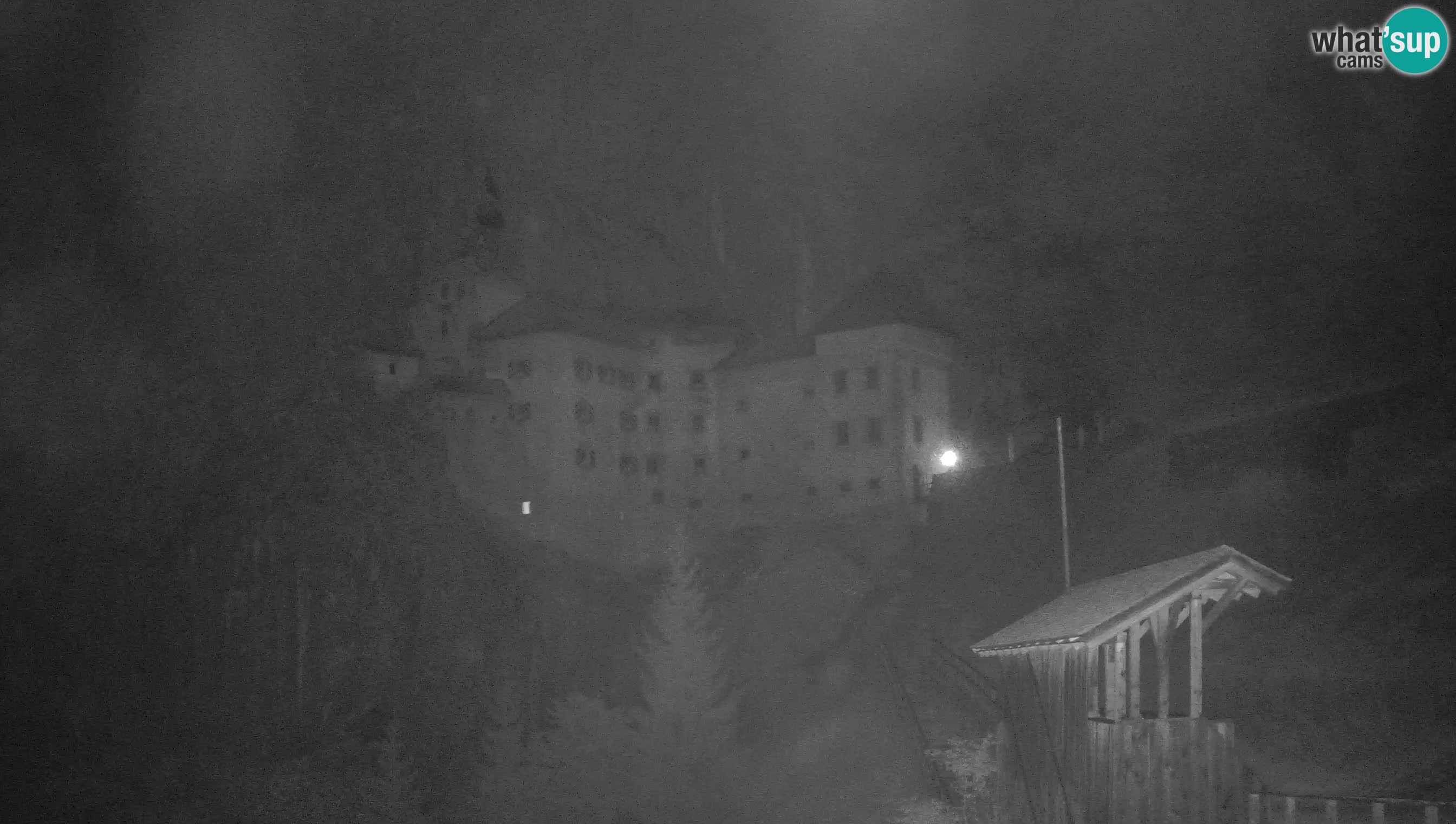 Live Webcam Höhlenburg Predjama – Postojna – Slowenien
