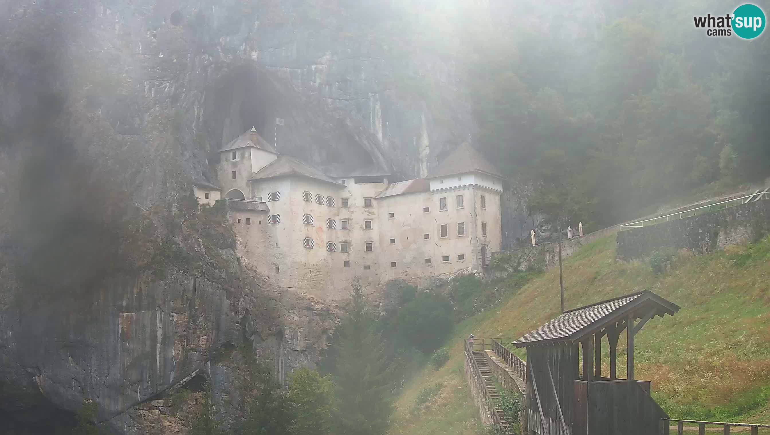 Live Webcam Castello di Predjama – Postumia – Slovenia
