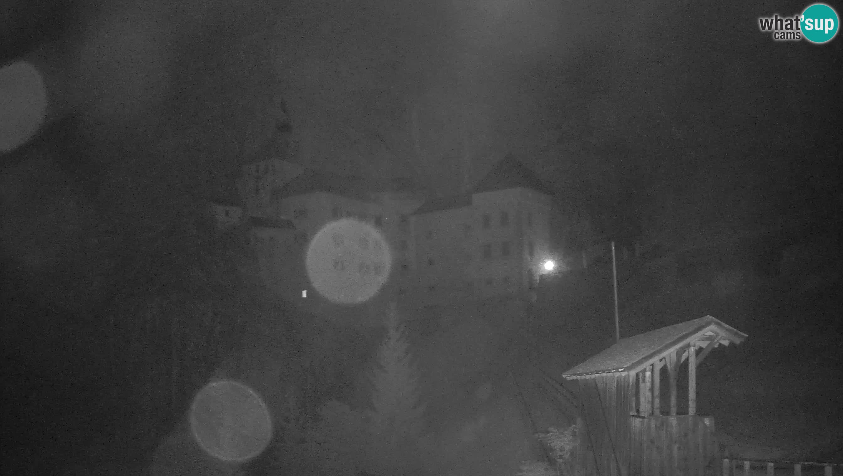 Web kamera Predjamski dvorac – Postojna – Slovenija