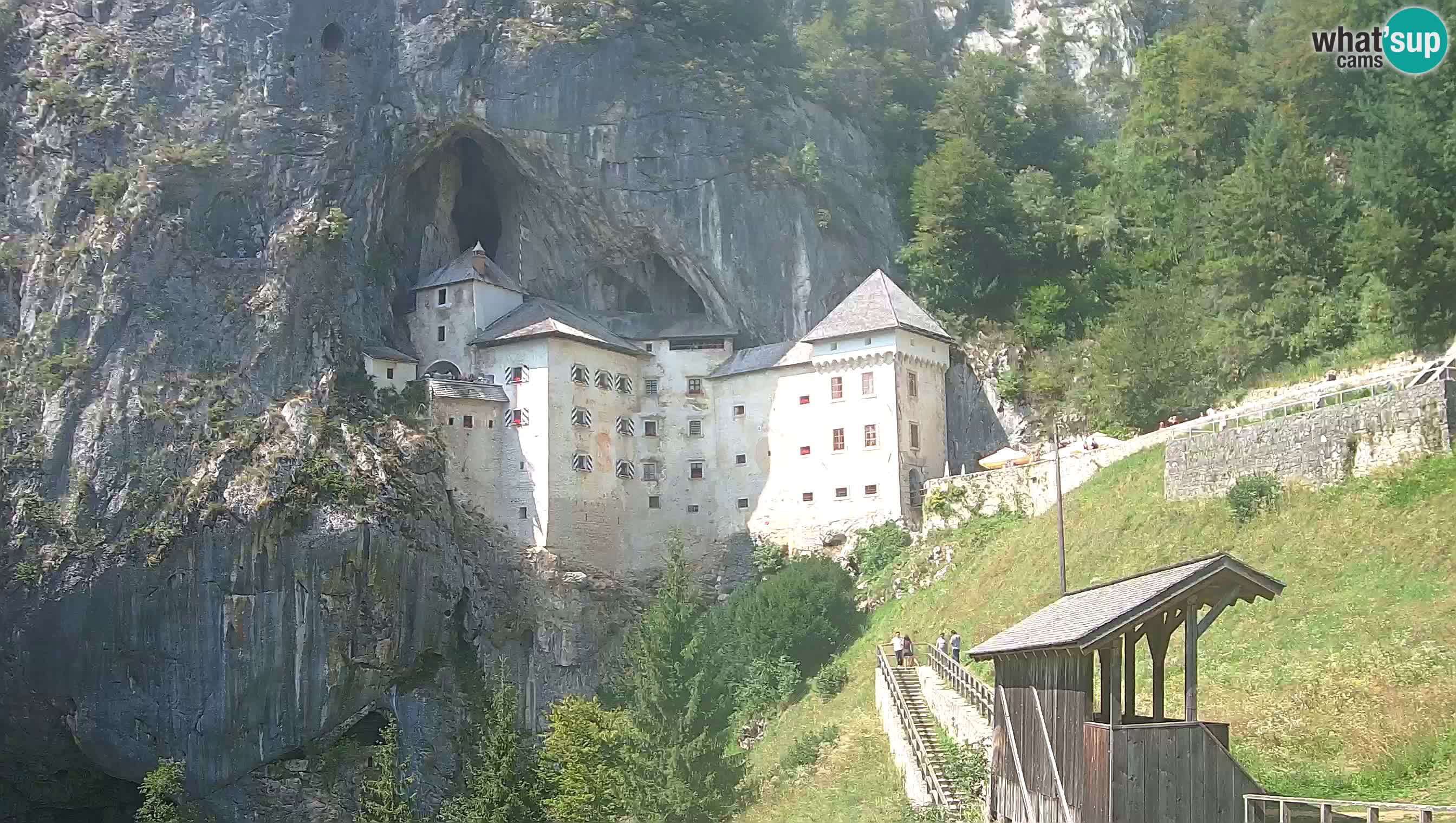 Live Webcam Castello di Predjama – Postumia – Slovenia