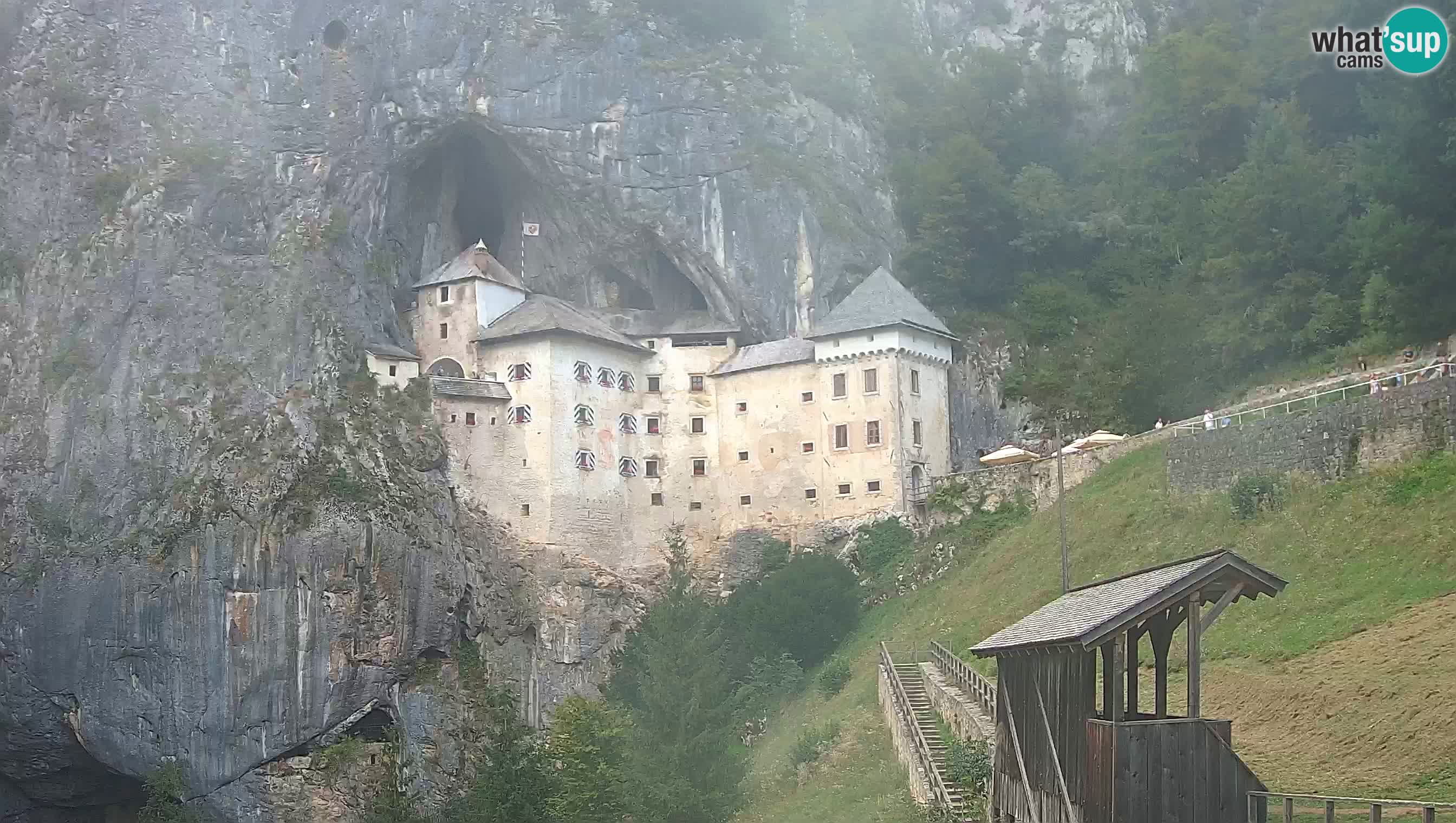 Live Webcam Predjamski grad – Predjama Castle – Postojna – Slovenia