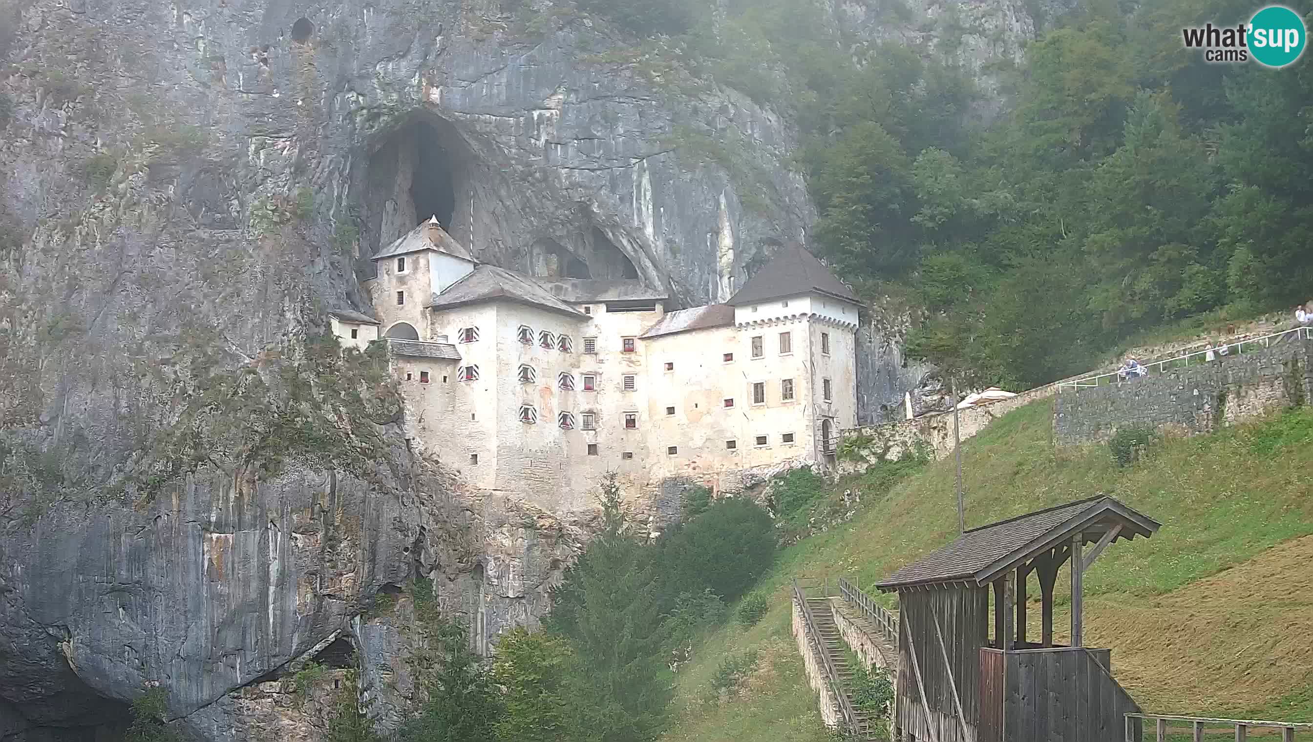 Camera en vivo Castillo de Predjama – Postojna – Eslovenia