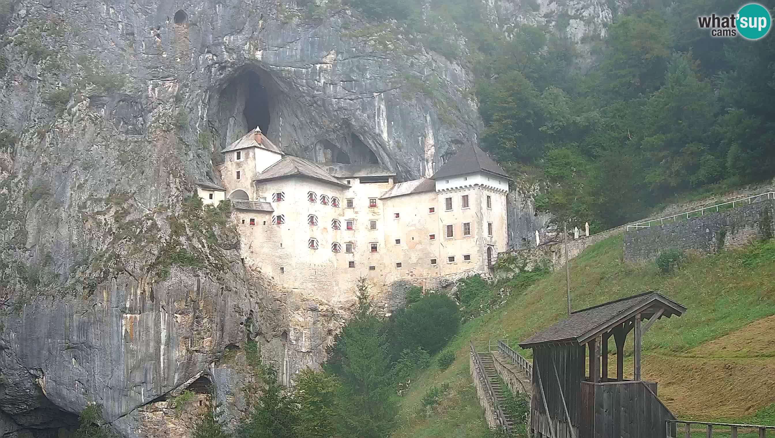 Live Webcam Castello di Predjama – Postumia – Slovenia