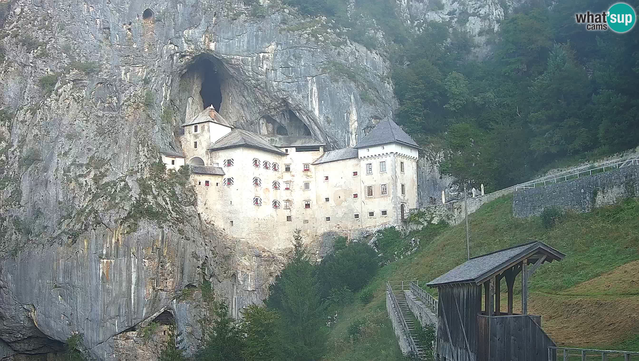 Live Webcam Predjamski grad – Predjama Castle – Postojna – Slovenia