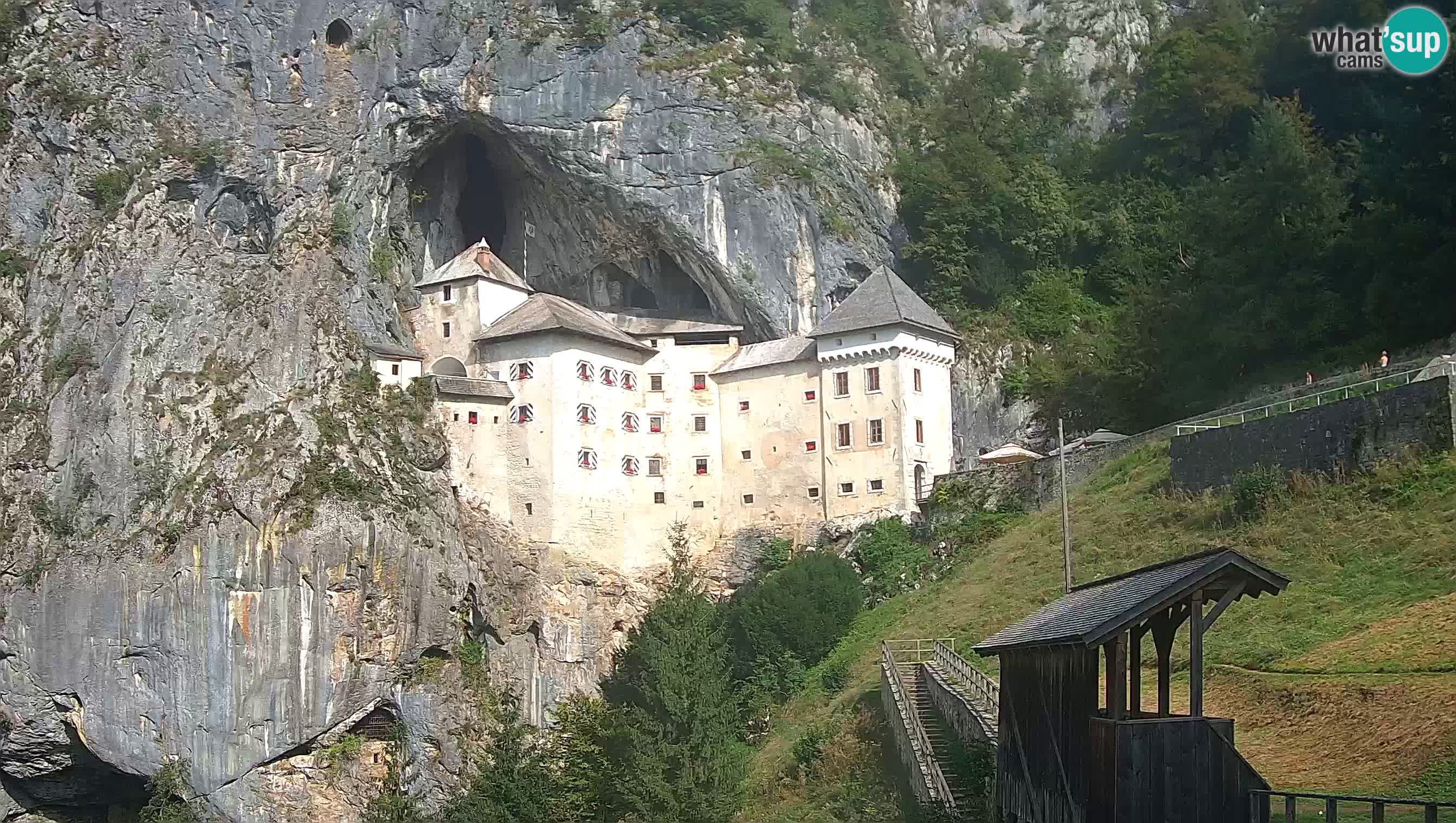 Live Webcam Predjamski grad – Predjama Castle – Postojna – Slovenia