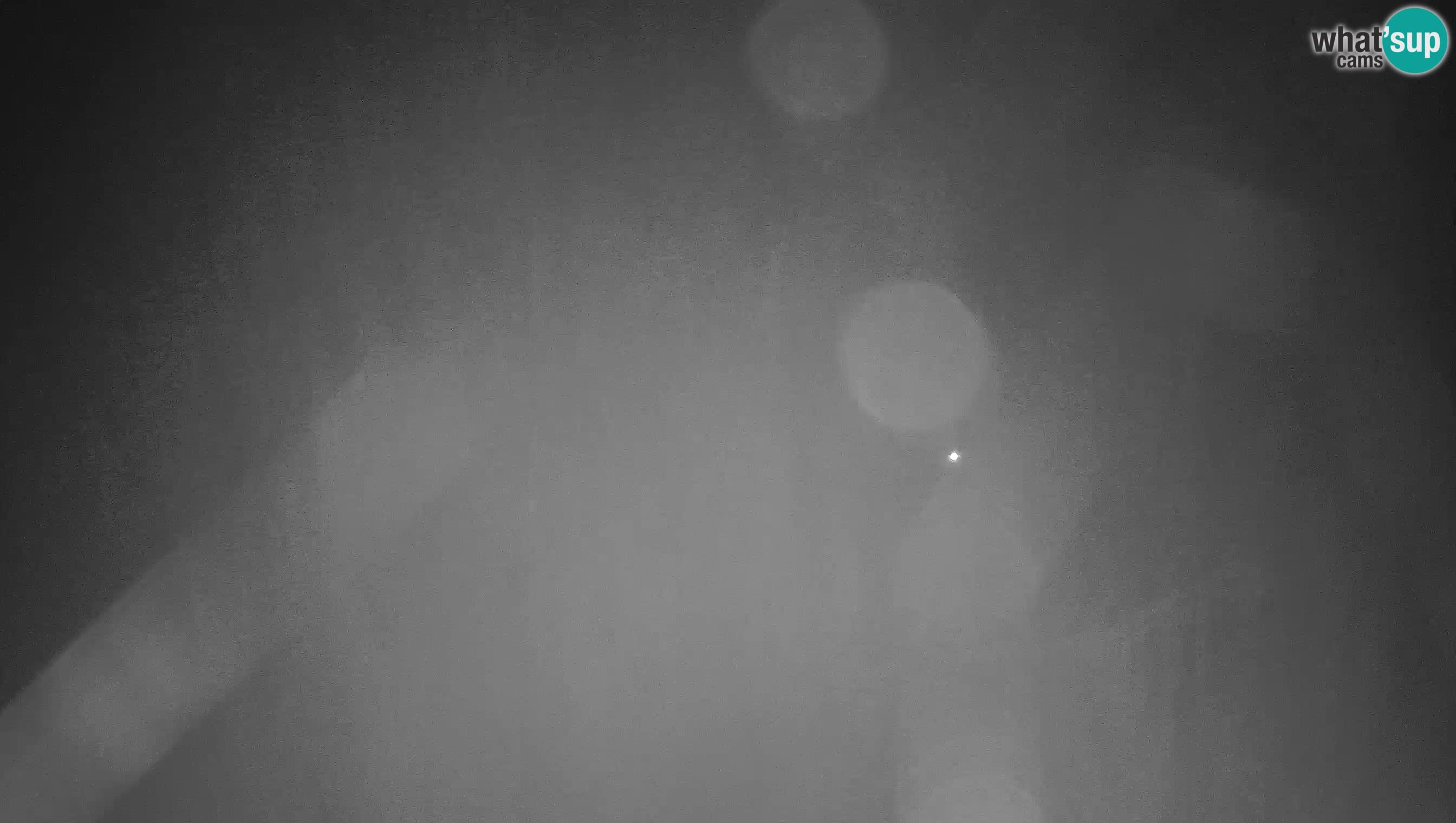 Live Webcam Höhlenburg Predjama – Postojna – Slowenien
