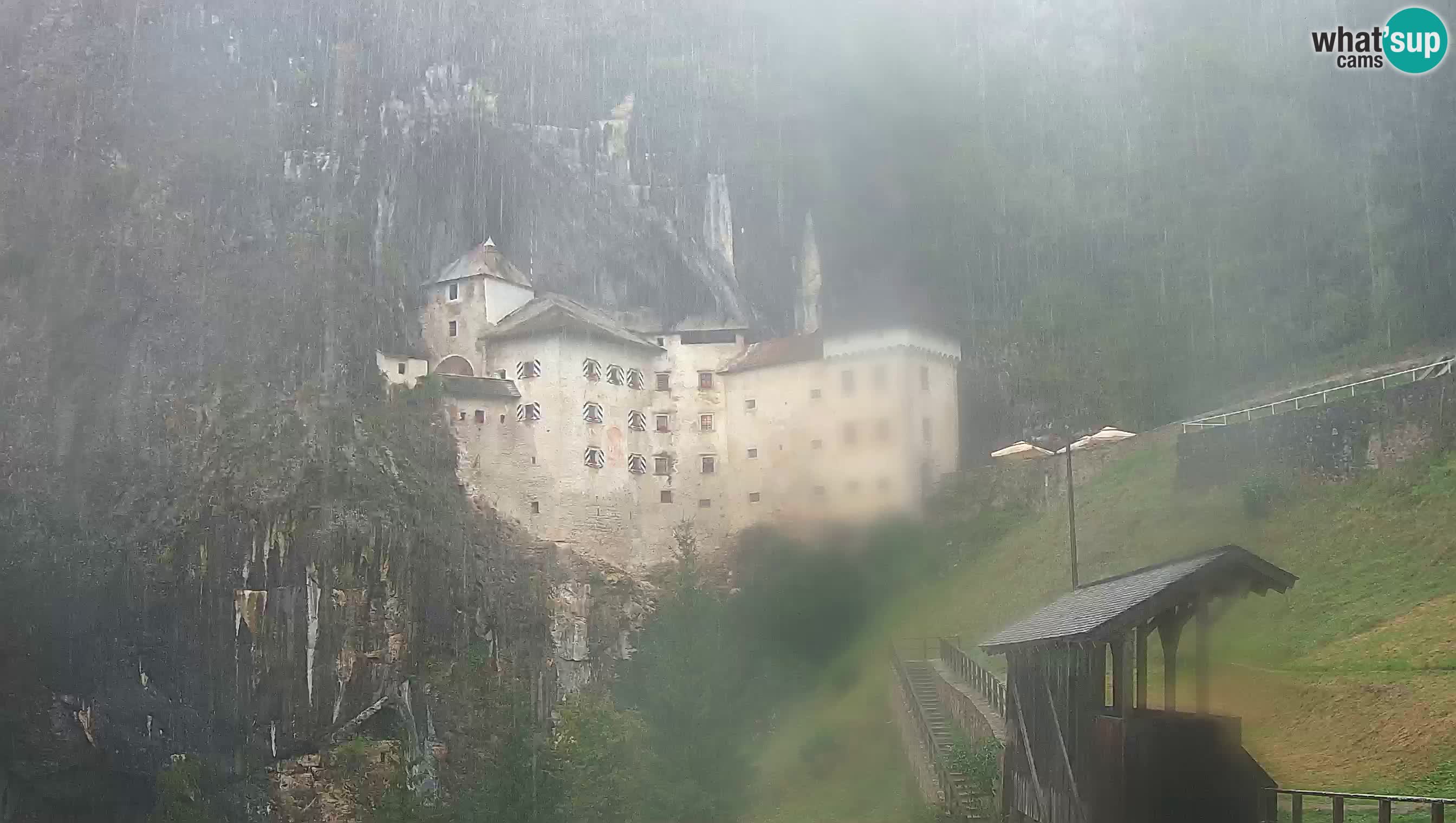 Live Webcam Predjamski grad – Predjama Castle – Postojna – Slovenia