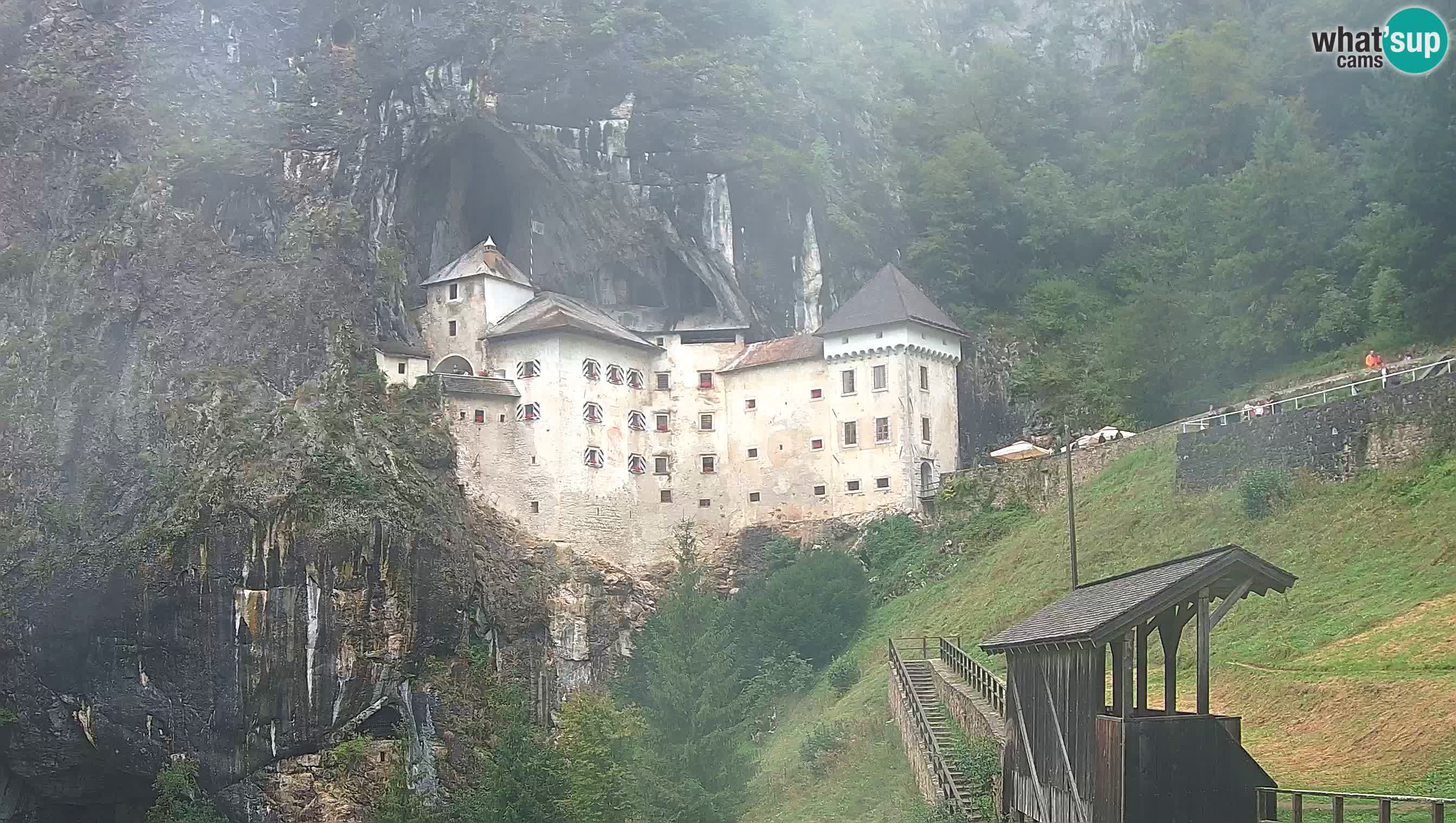Camera en vivo Castillo de Predjama – Postojna – Eslovenia