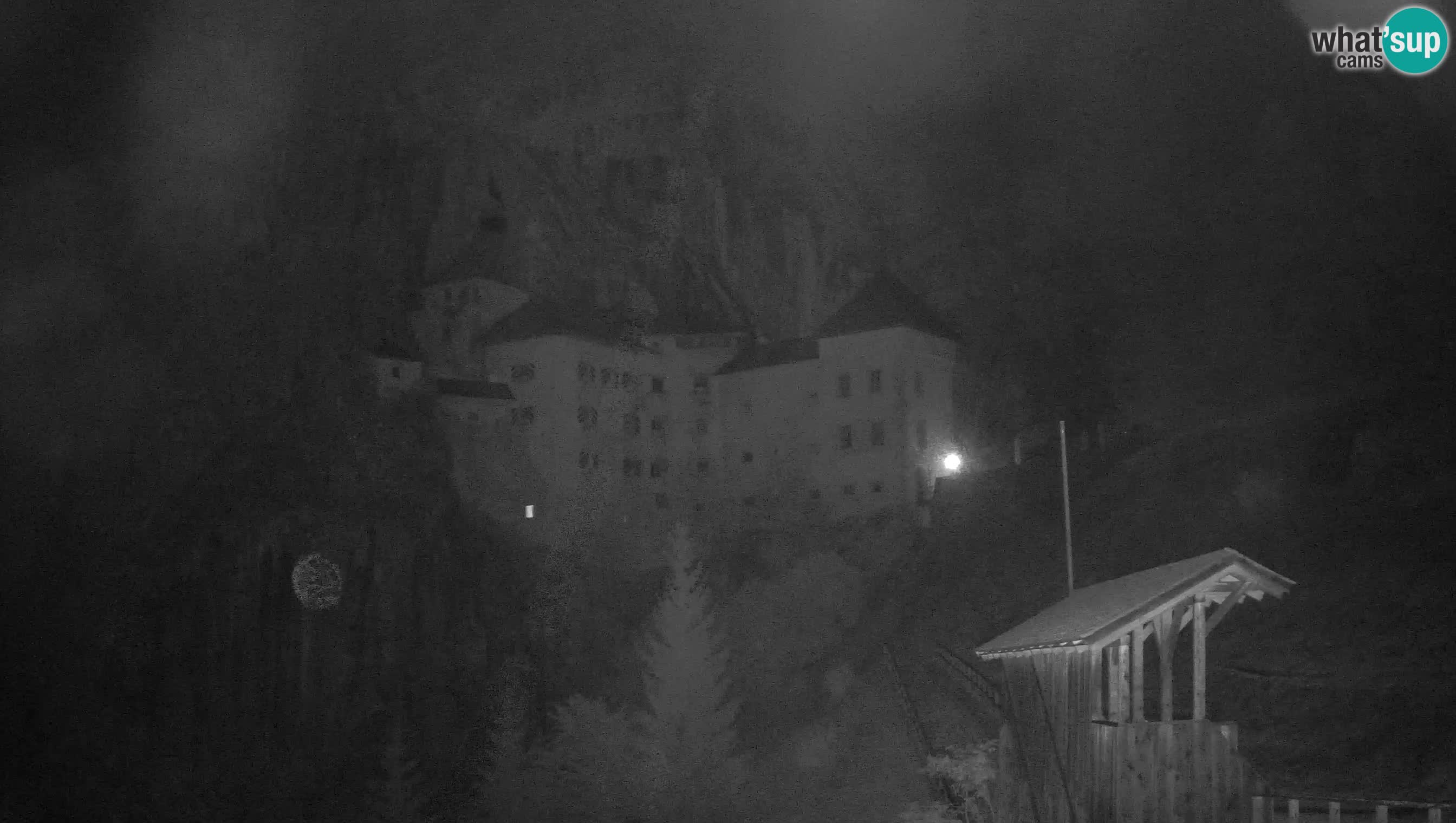 Live Webcam Grad Predjama – Château de Predjama – Postojna – Slovénie