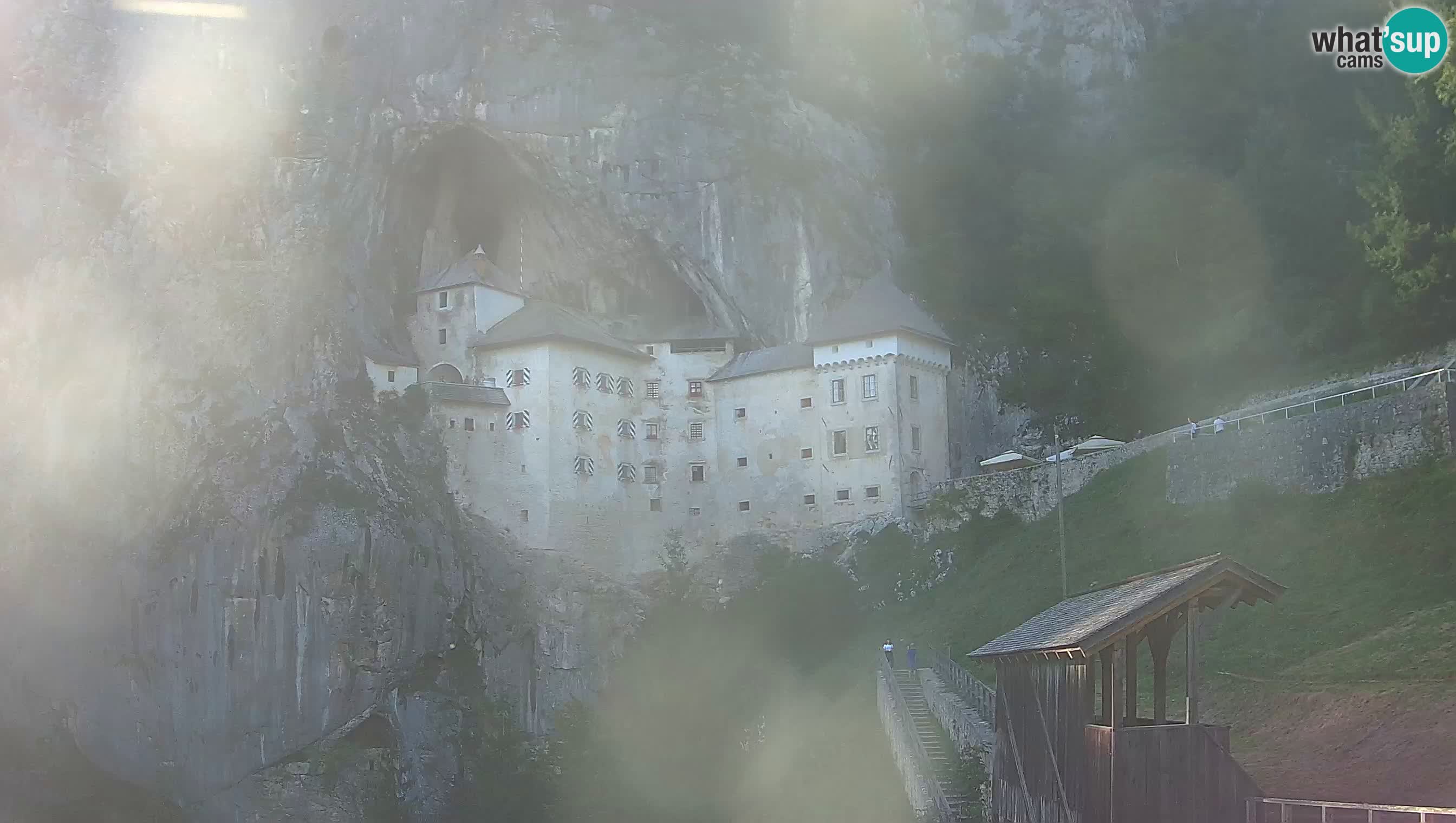 Live Webcam Predjamski grad – Predjama Castle – Postojna – Slovenia