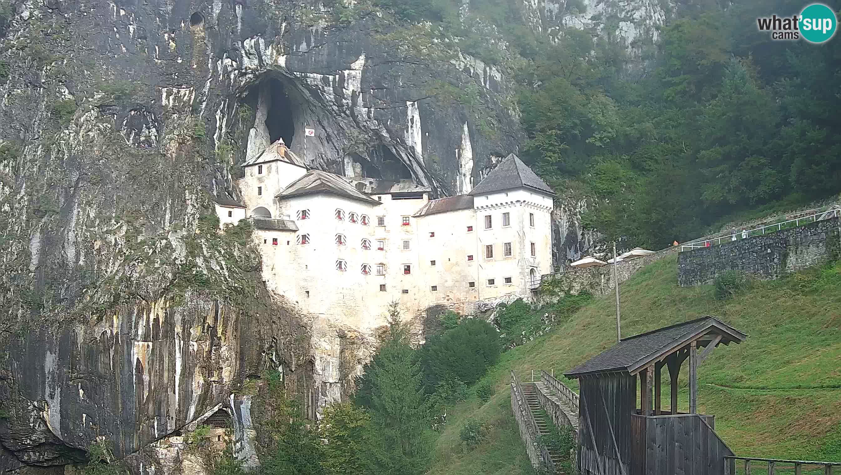 Live Webcam Predjamski grad – Predjama Castle – Postojna – Slovenia