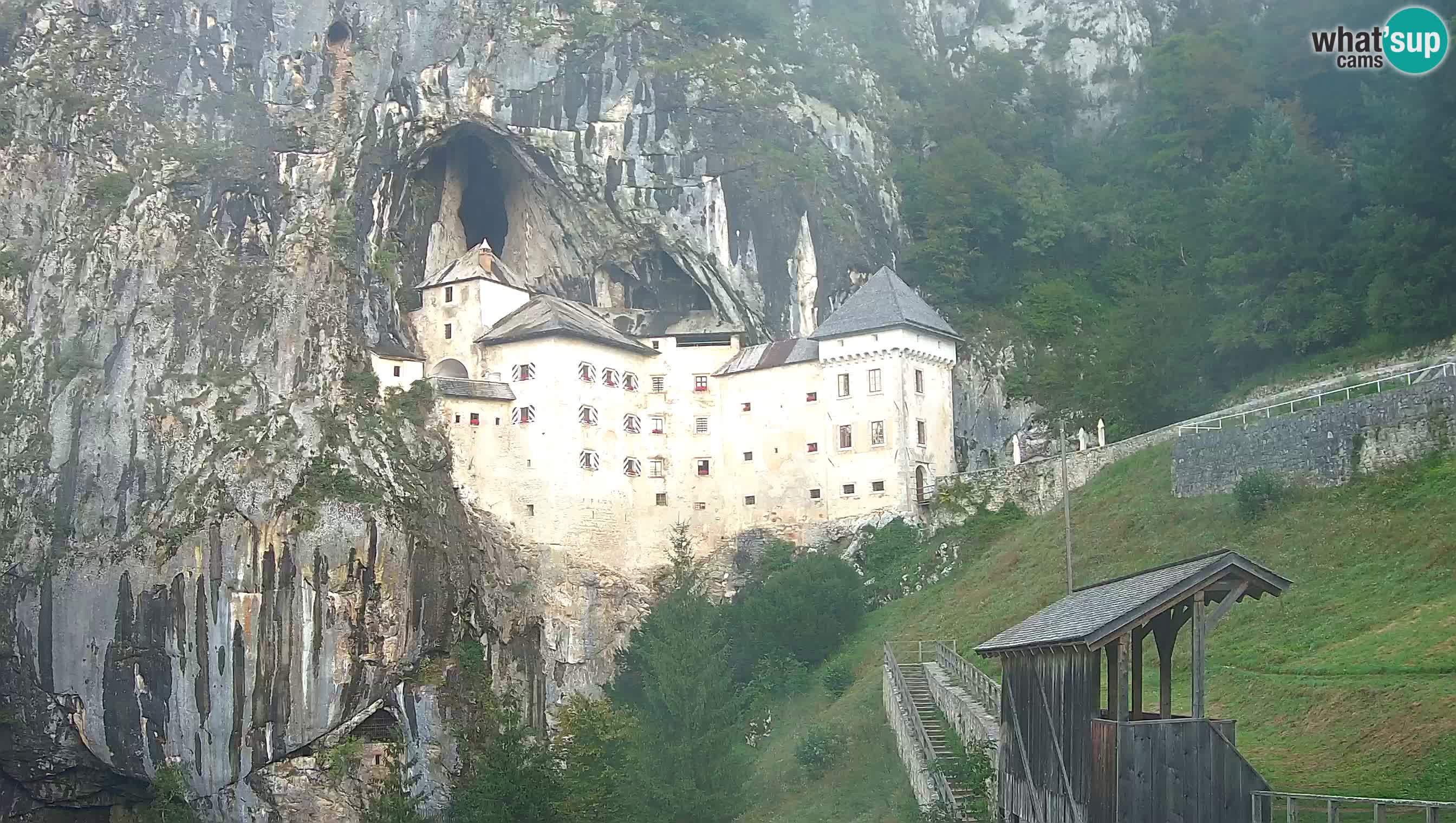 Camera en vivo Castillo de Predjama – Postojna – Eslovenia