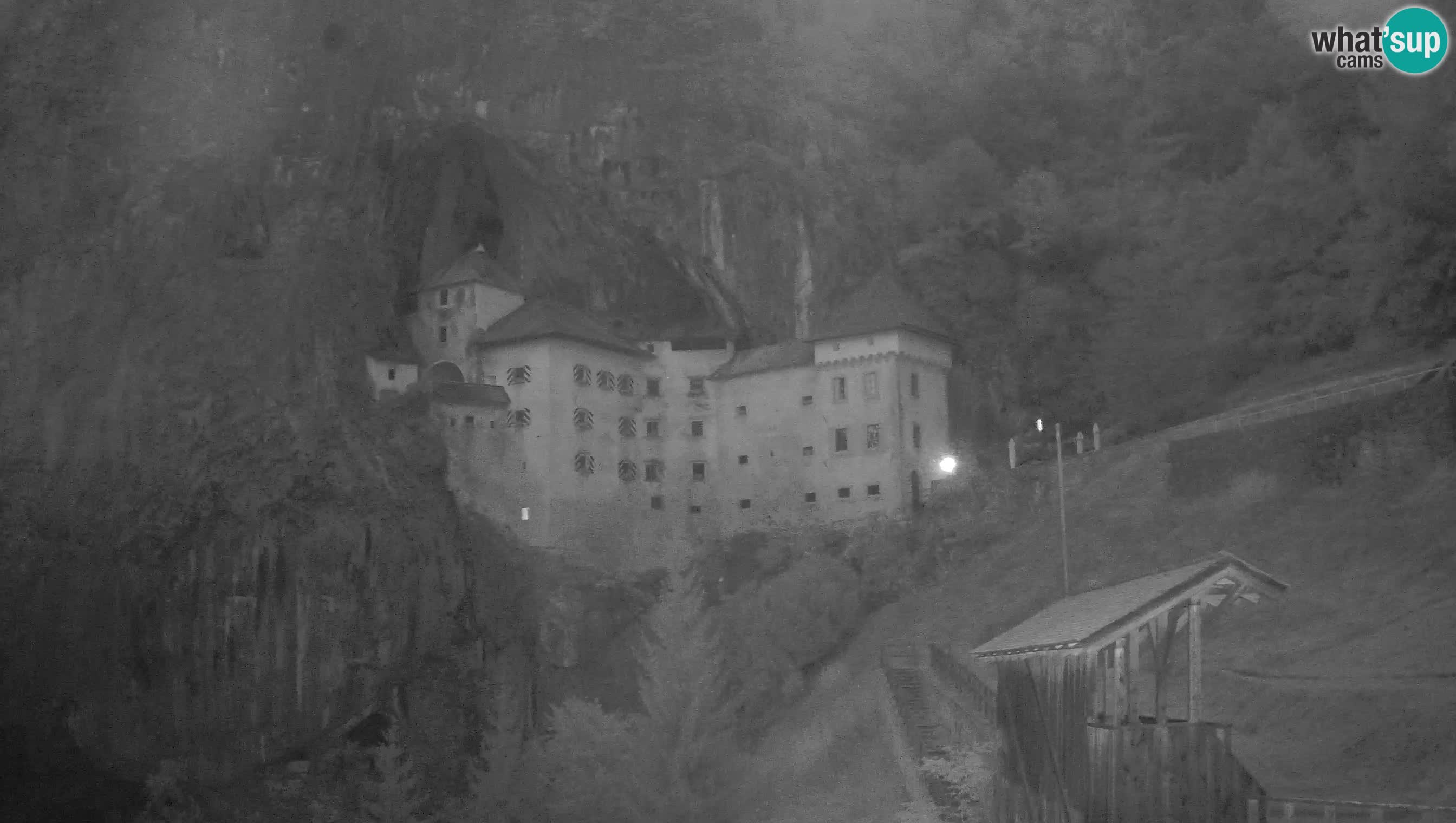 Live Webcam Castello di Predjama – Postumia – Slovenia