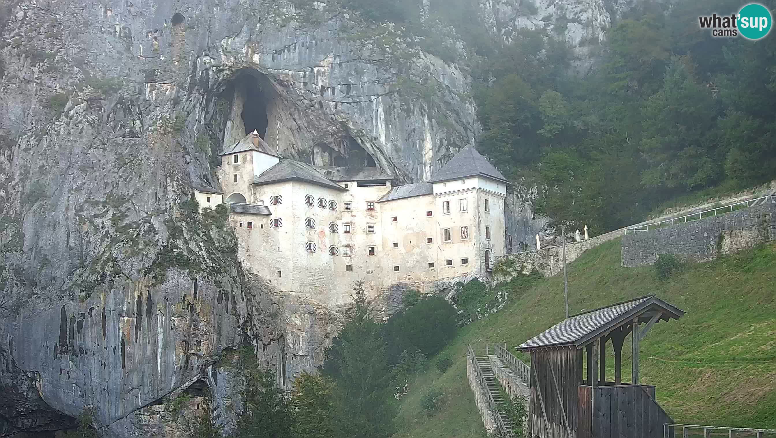 Live Webcam Predjamski grad – Predjama Castle – Postojna – Slovenia
