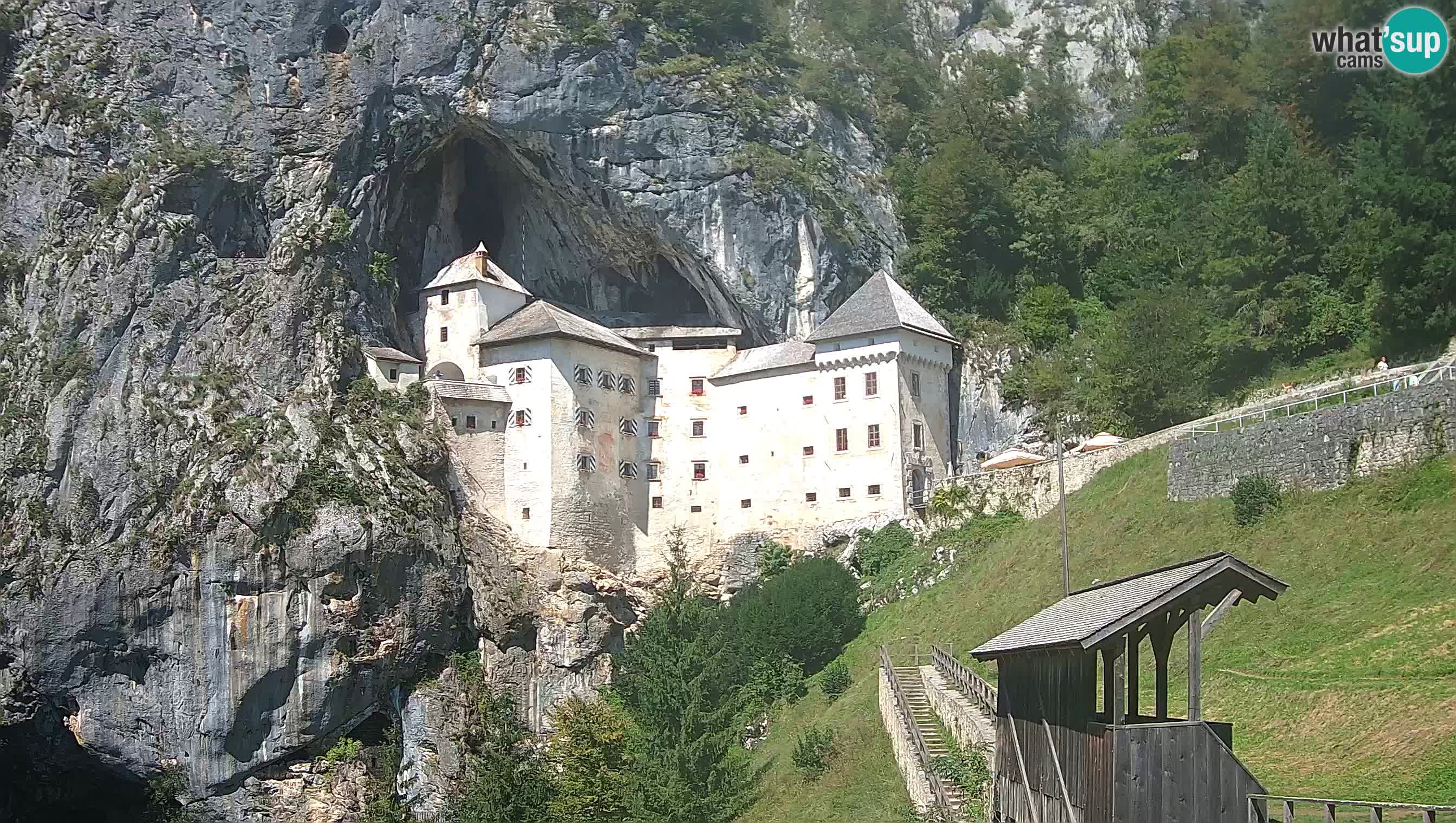 Live Webcam Predjamski grad – Predjama Castle – Postojna – Slovenia