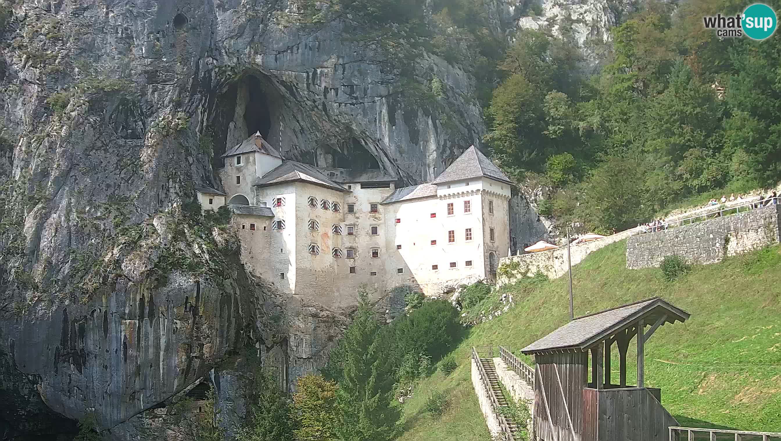 Live Webcam Predjamski grad – Predjama Castle – Postojna – Slovenia