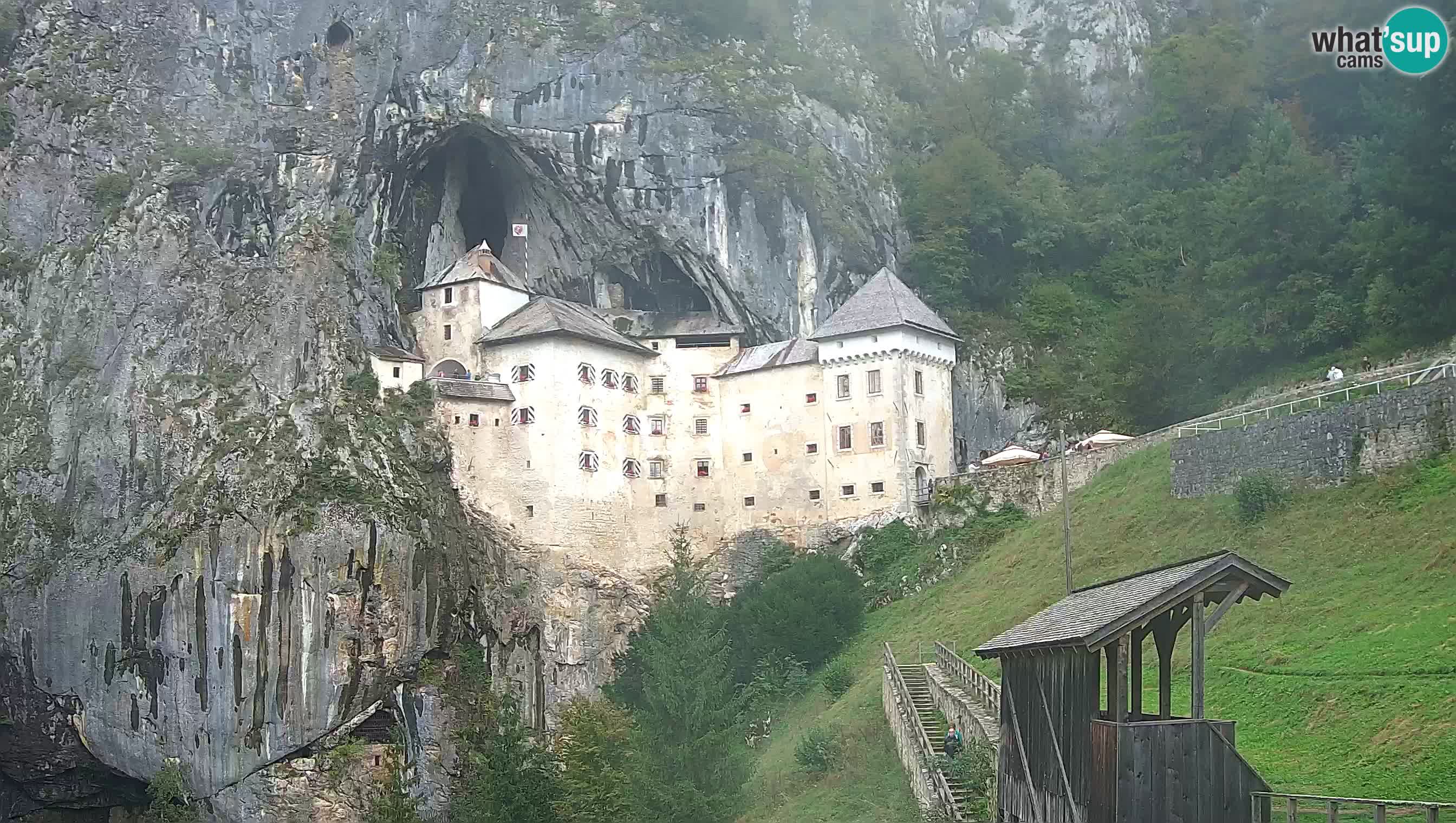 Live Webcam Predjamski grad – Predjama Castle – Postojna – Slovenia