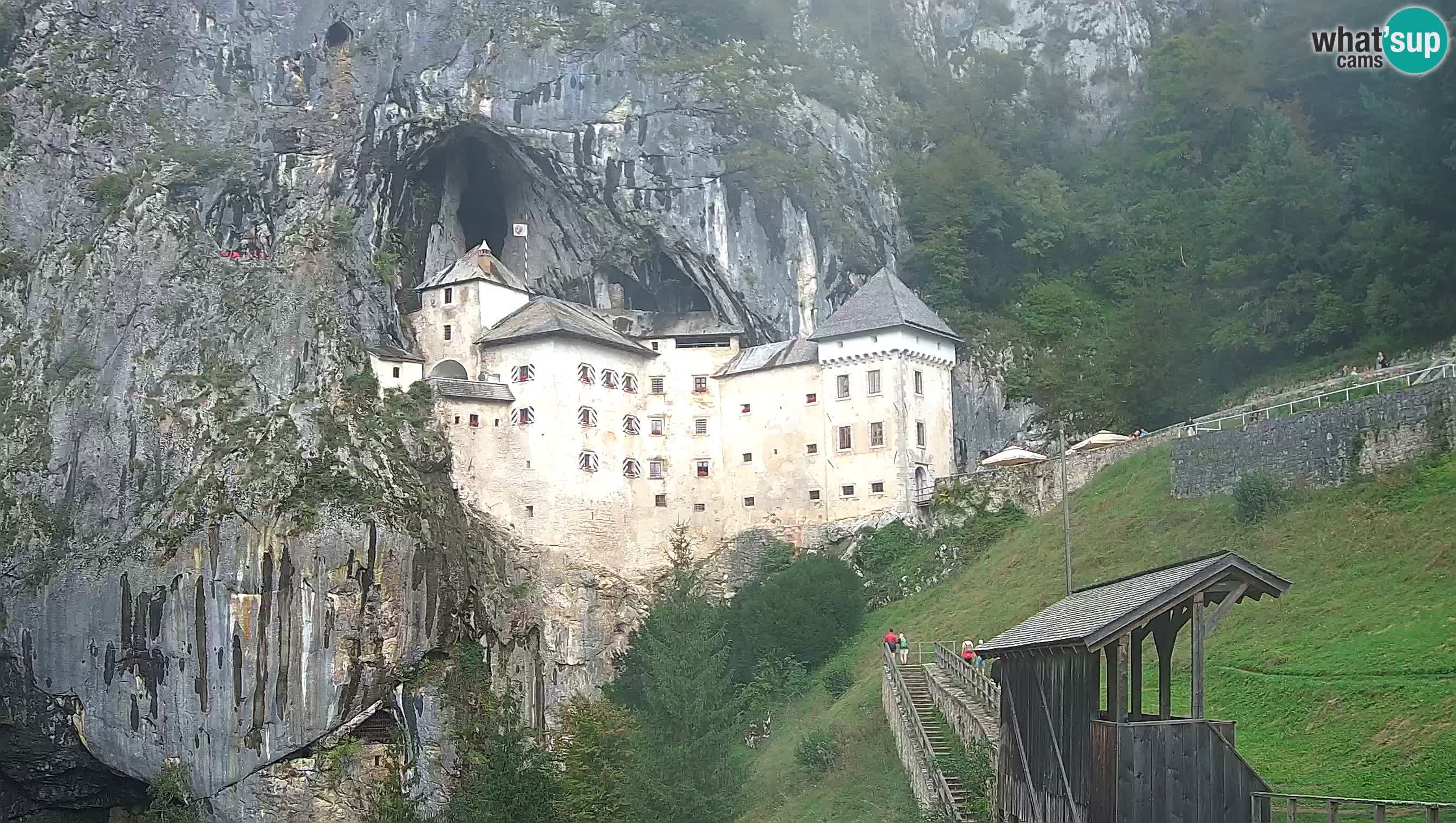 Live Webcam Predjamski grad – Predjama Castle – Postojna – Slovenia