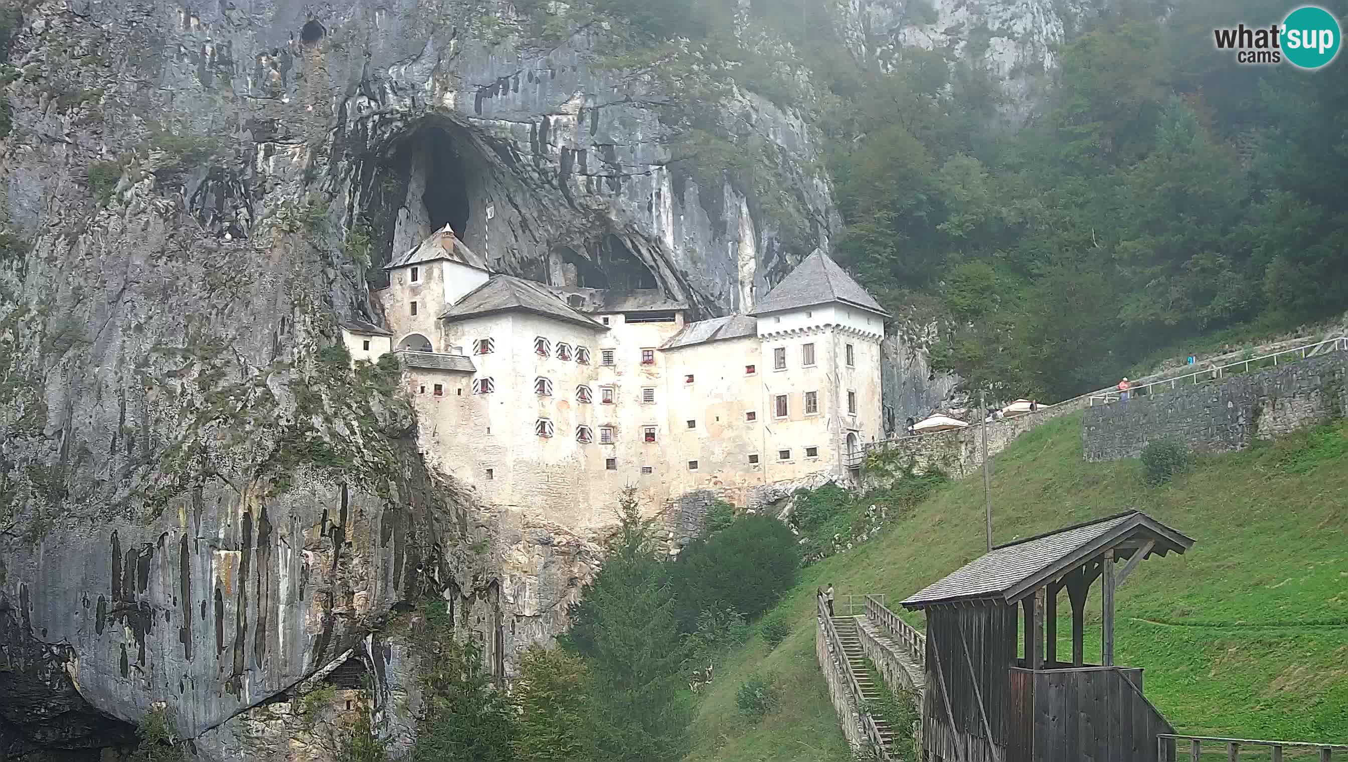 Live Webcam Predjamski grad – Predjama Castle – Postojna – Slovenia