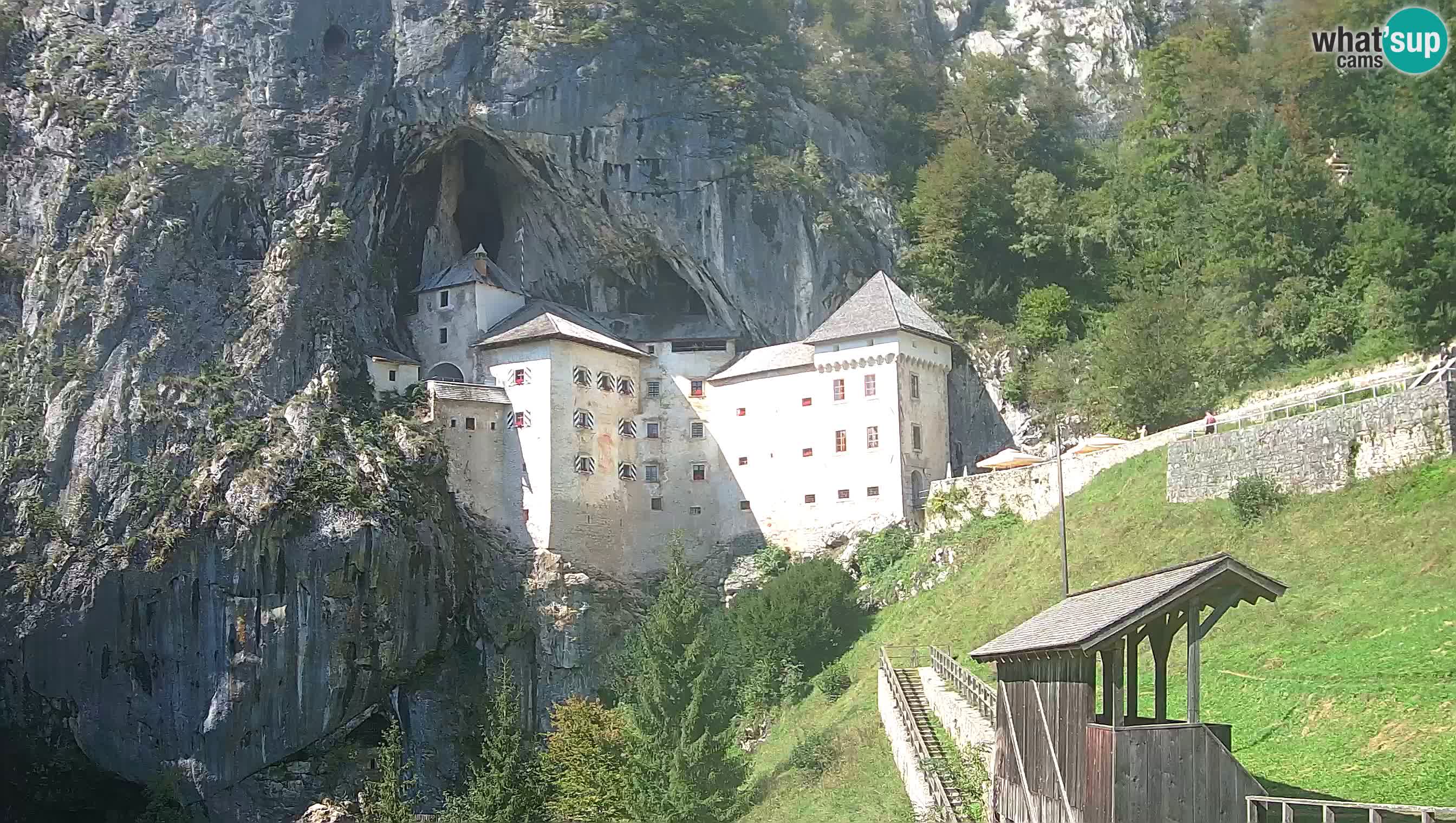Live Webcam Castello di Predjama – Postumia – Slovenia