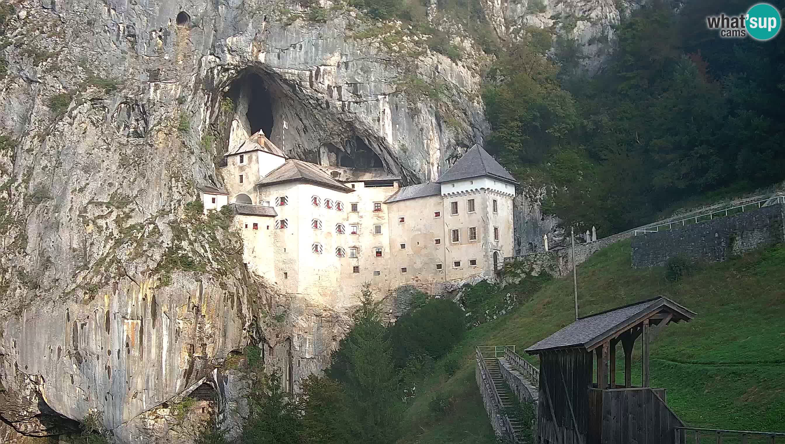 Live Webcam Castello di Predjama – Postumia – Slovenia