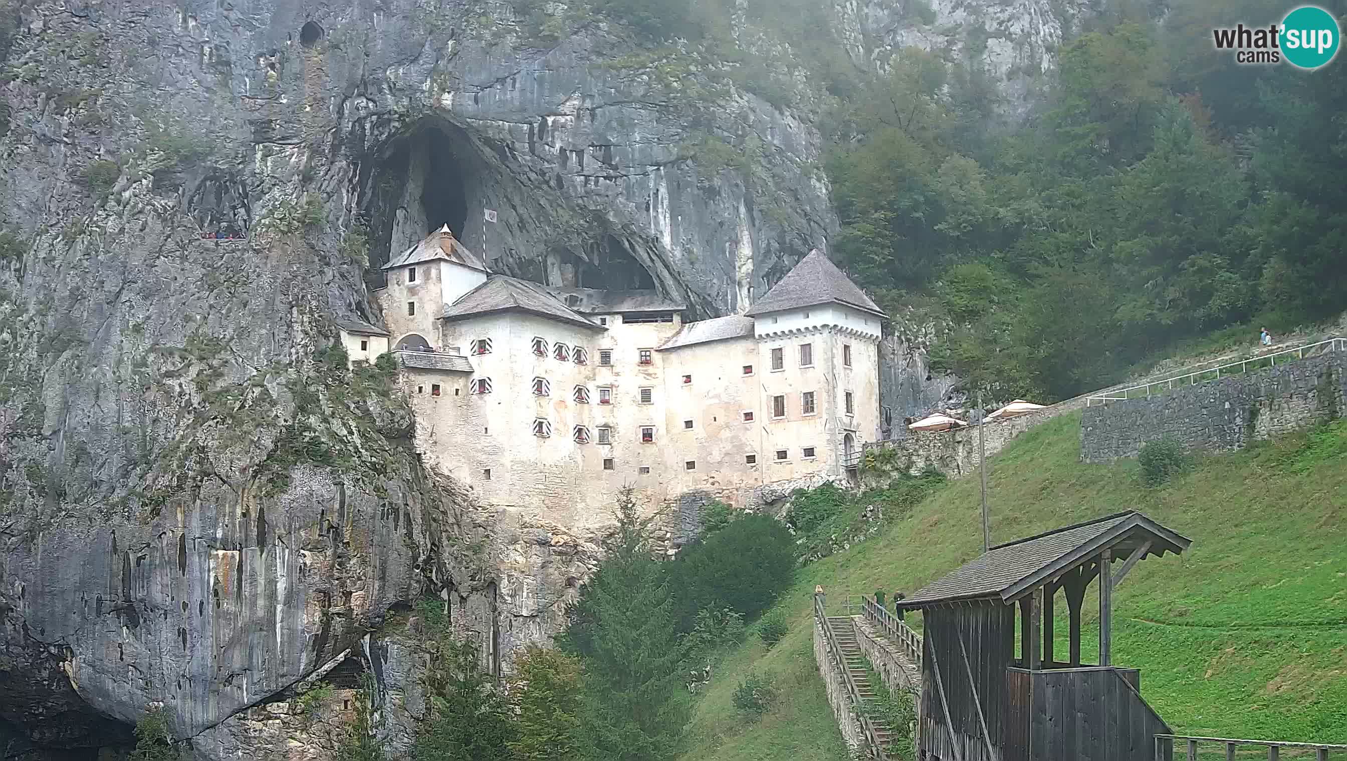 Live Webcam Predjamski grad – Predjama Castle – Postojna – Slovenia