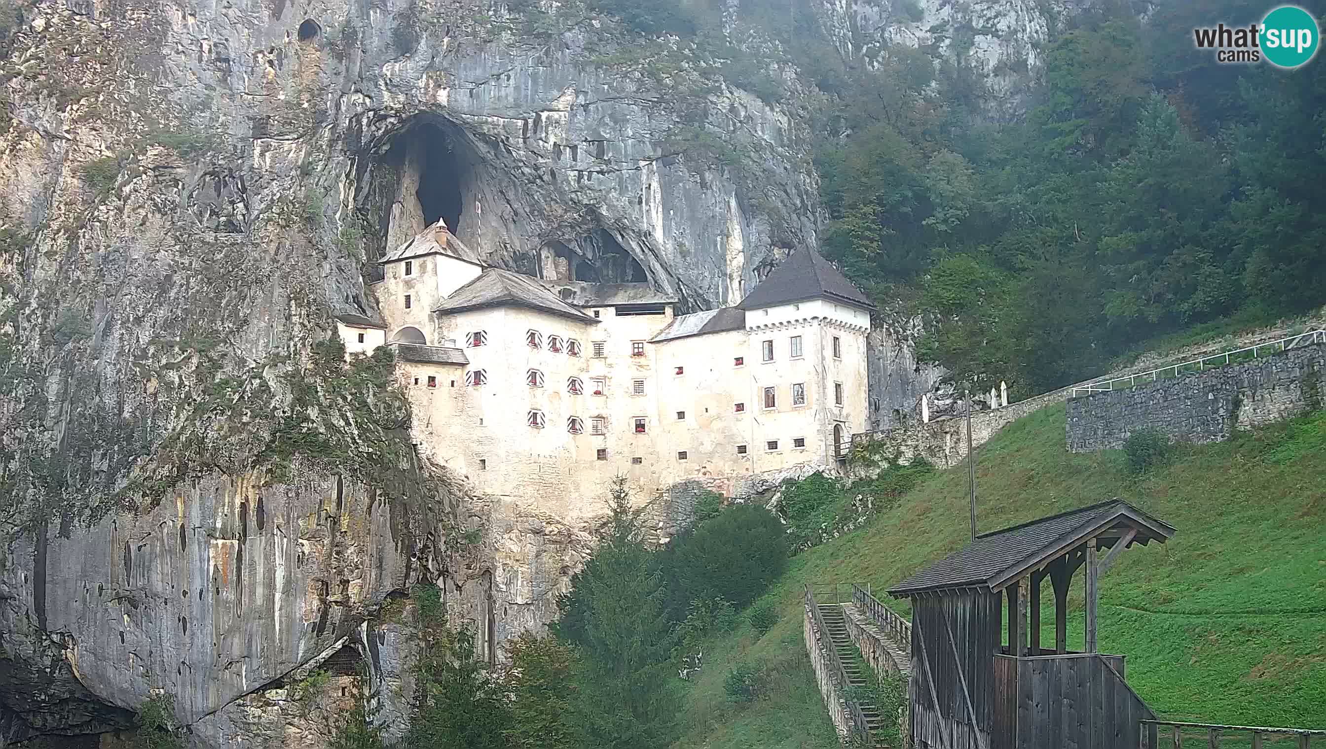 Live Webcam Predjamski grad – Predjama Castle – Postojna – Slovenia