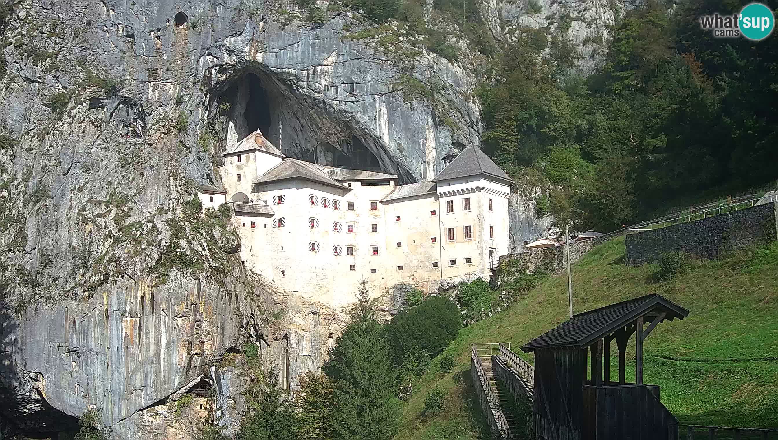 Web kamera Predjamski dvorac – Postojna – Slovenija