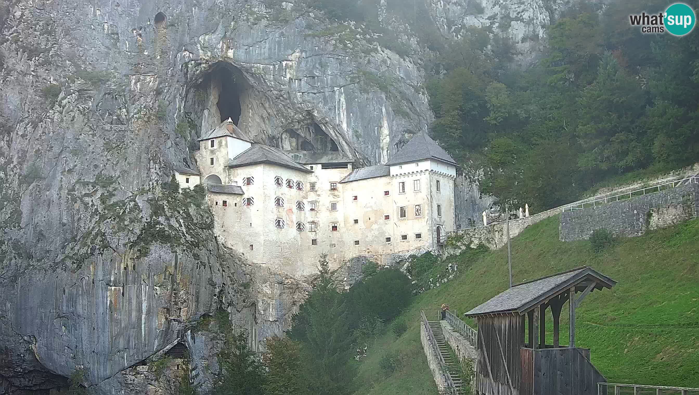 Live Webcam Grad Predjama – Château de Predjama – Postojna – Slovénie