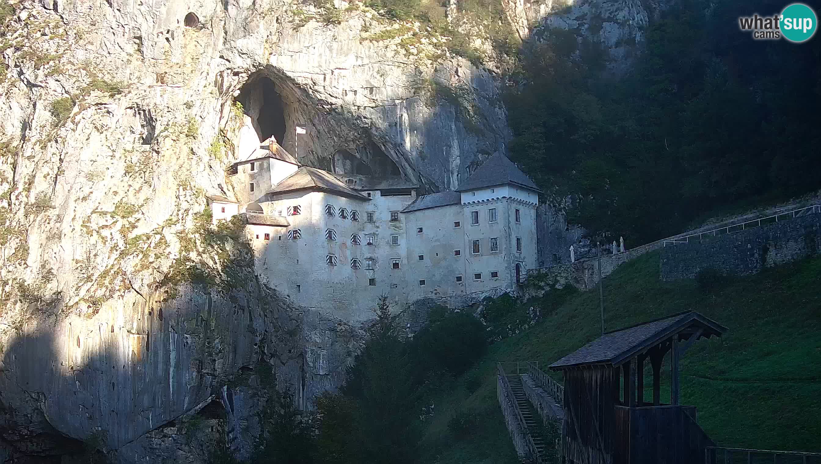 Live Webcam Castello di Predjama – Postumia – Slovenia