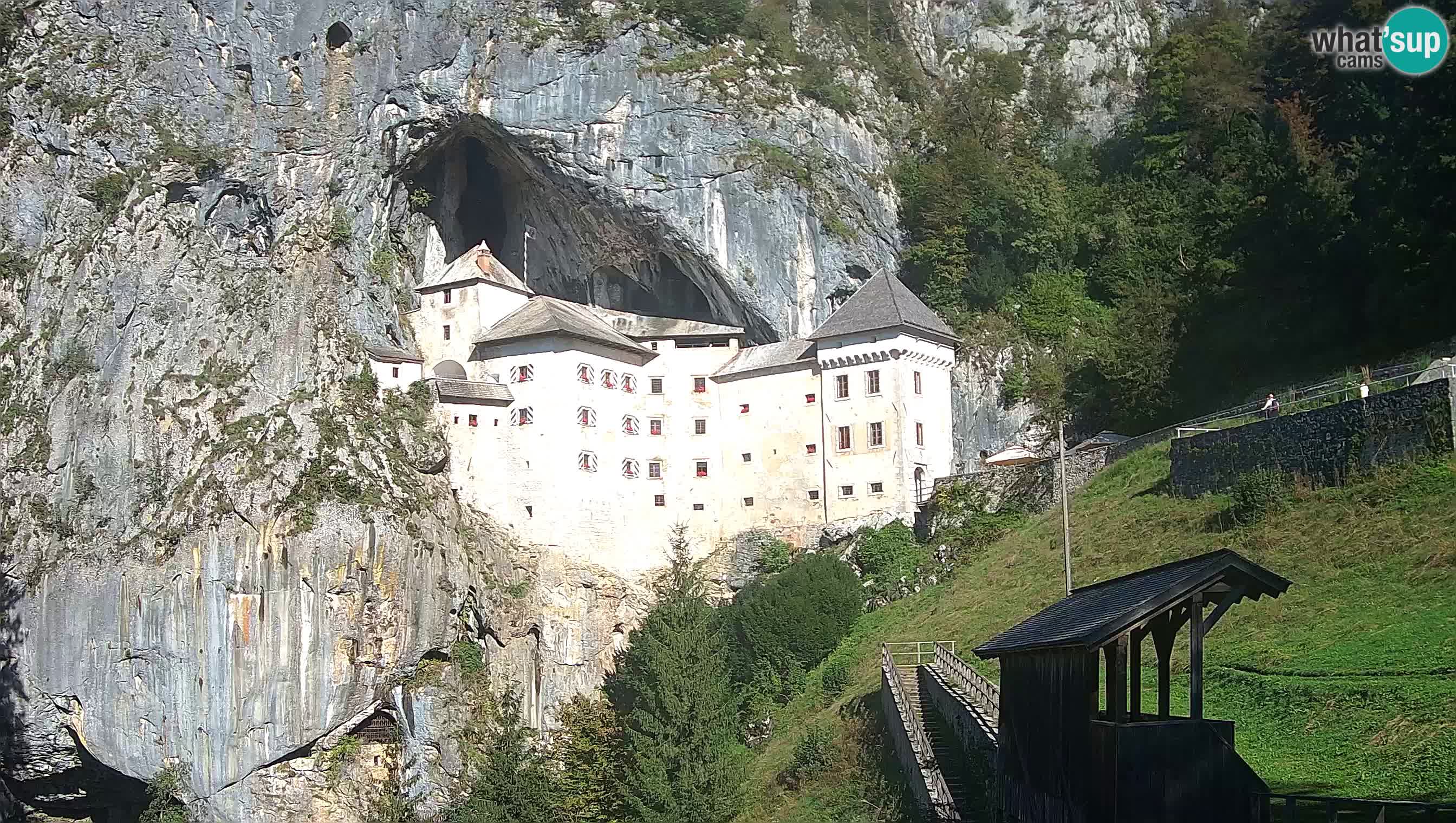Live Webcam Höhlenburg Predjama – Postojna – Slowenien
