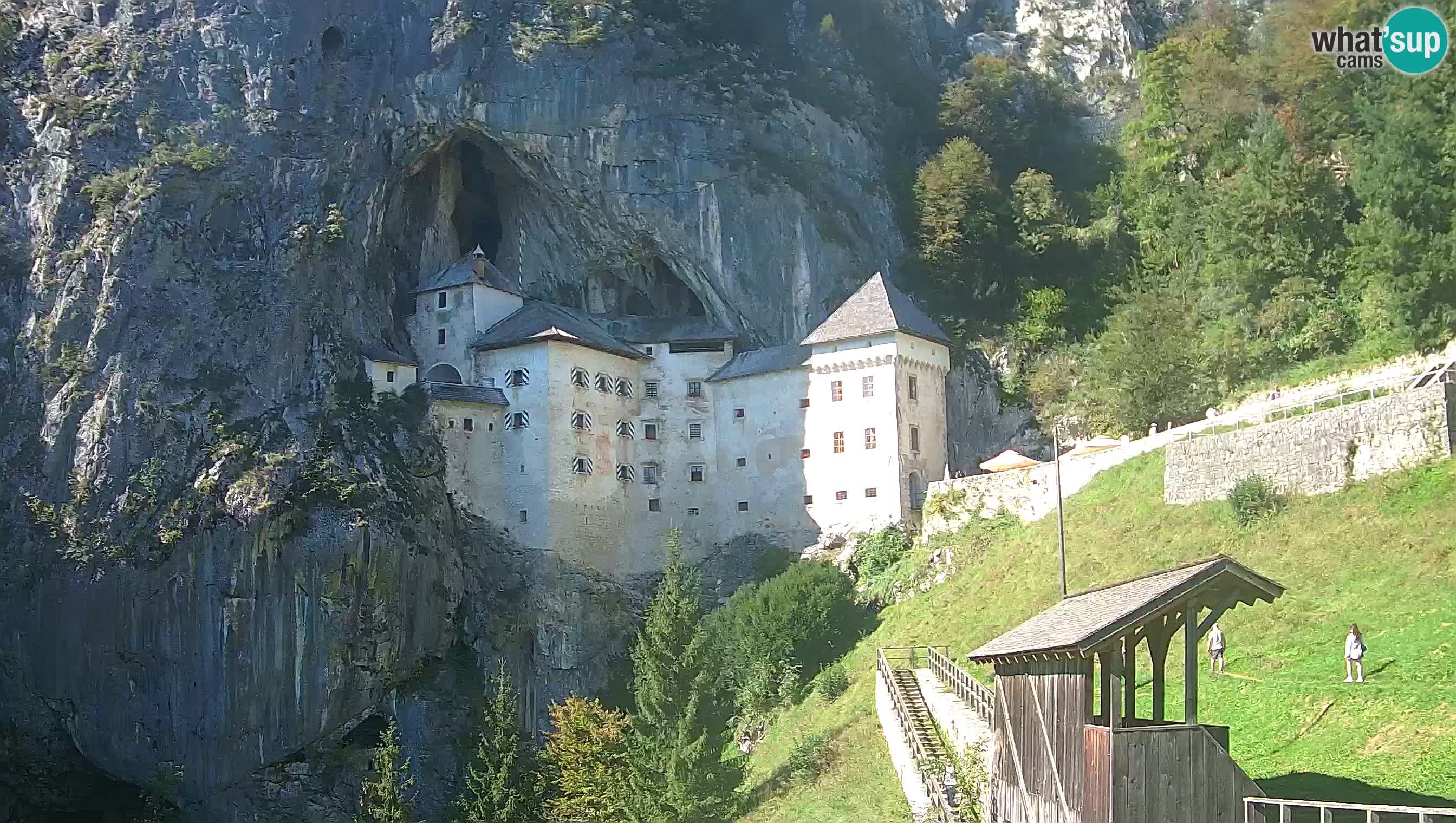Web kamera Predjamski dvorac – Postojna – Slovenija