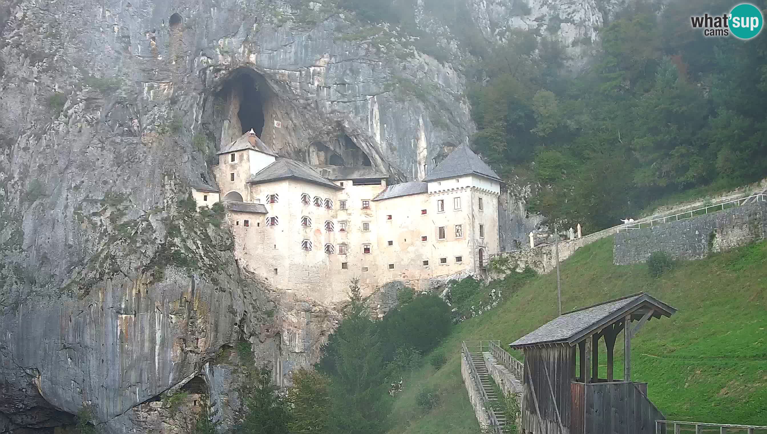 Live Webcam Castello di Predjama – Postumia – Slovenia