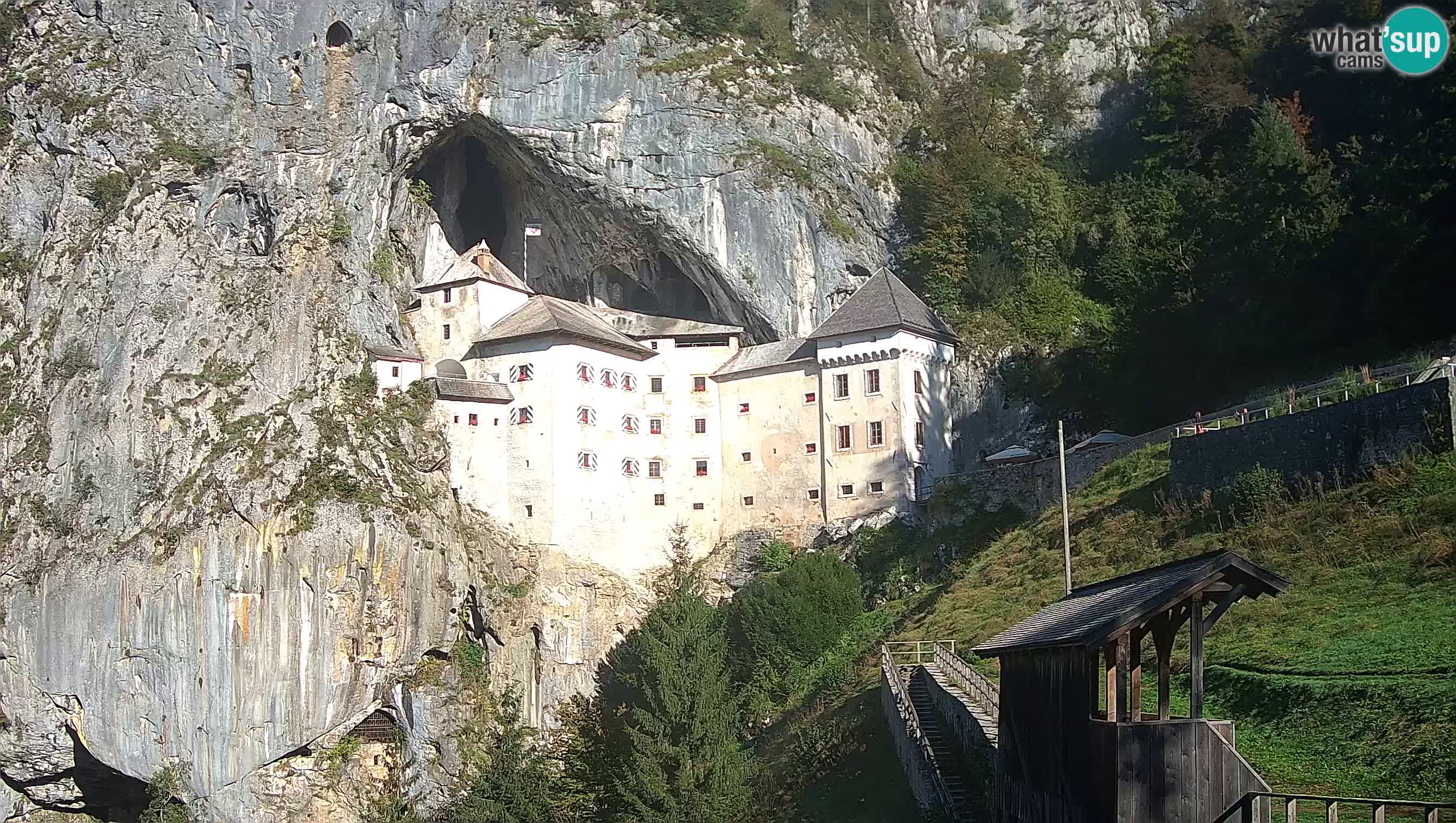 Live Webcam Predjamski grad – Predjama Castle – Postojna – Slovenia