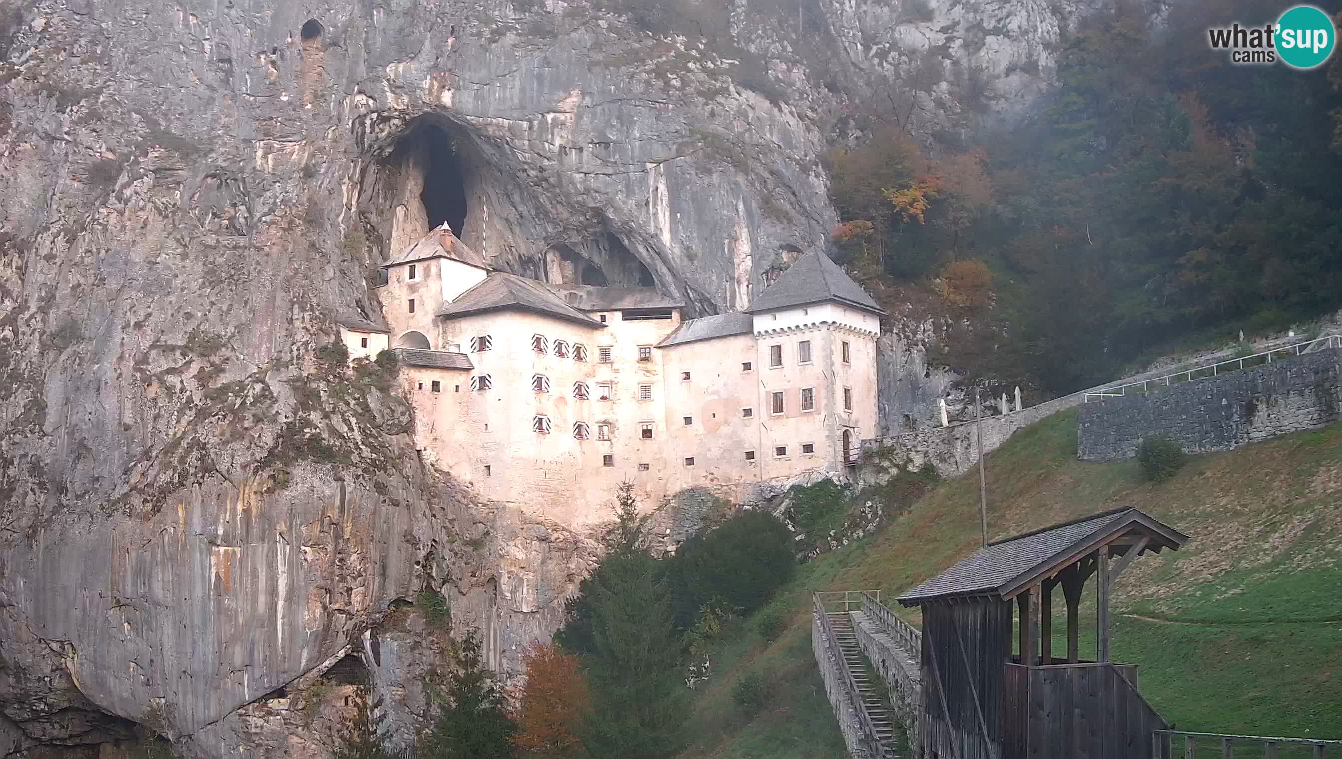 Live Webcam Castello di Predjama – Postumia – Slovenia