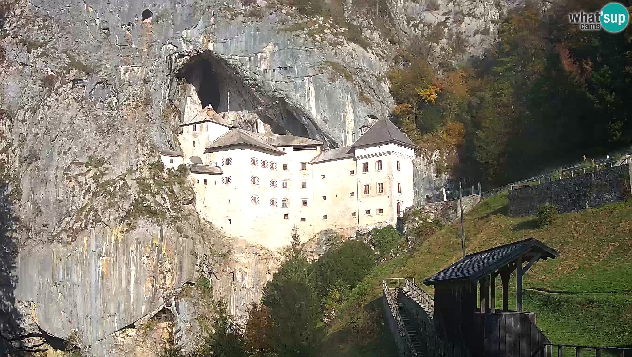 Live Webcam Höhlenburg Predjama – Postojna – Slowenien